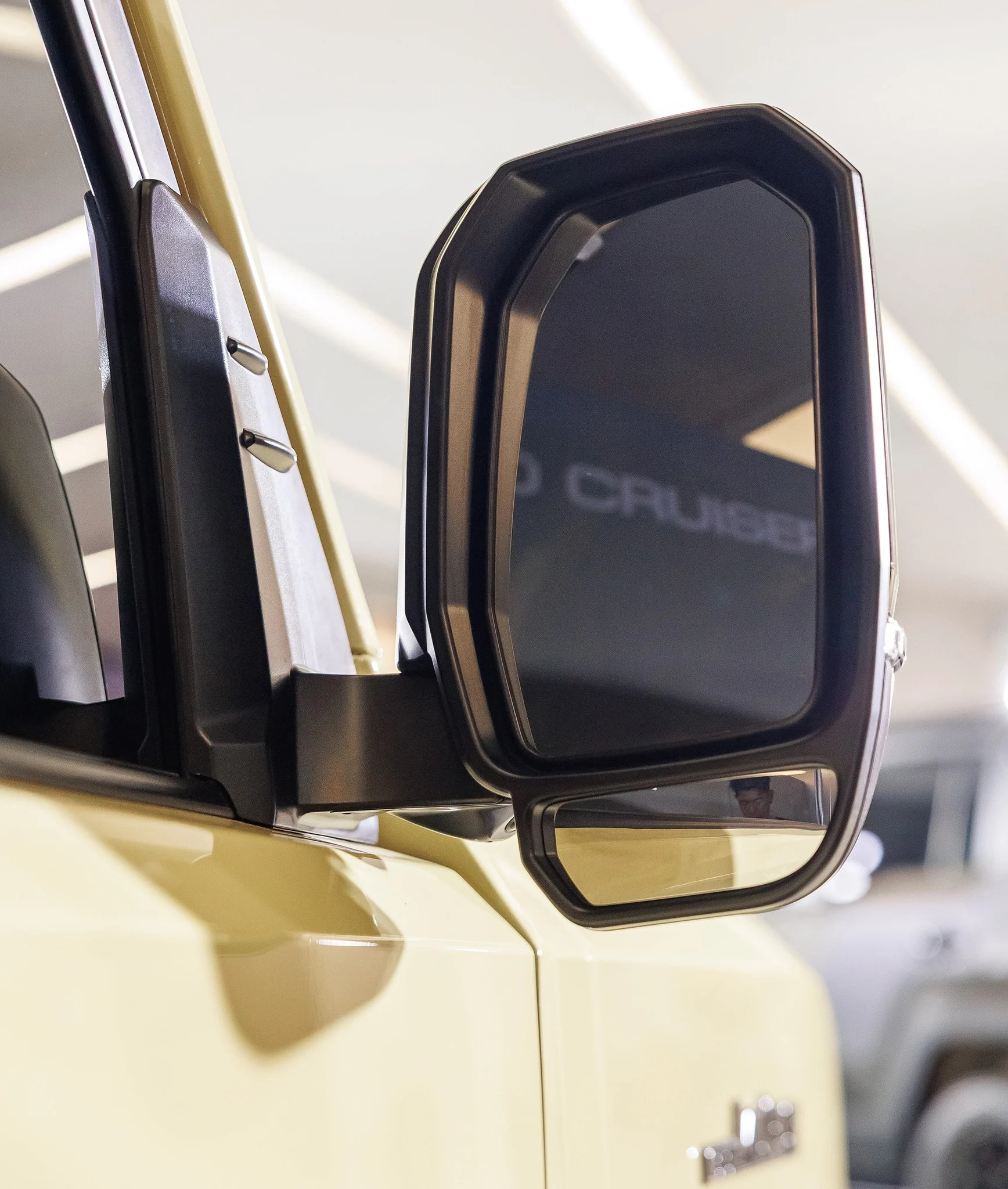 Toyota Land Cruiser, Land Cruiser FJ, Legendary concept, off-road SUV, 70 series, Thailand concept car, retro SUV, 2026 automotive news 8