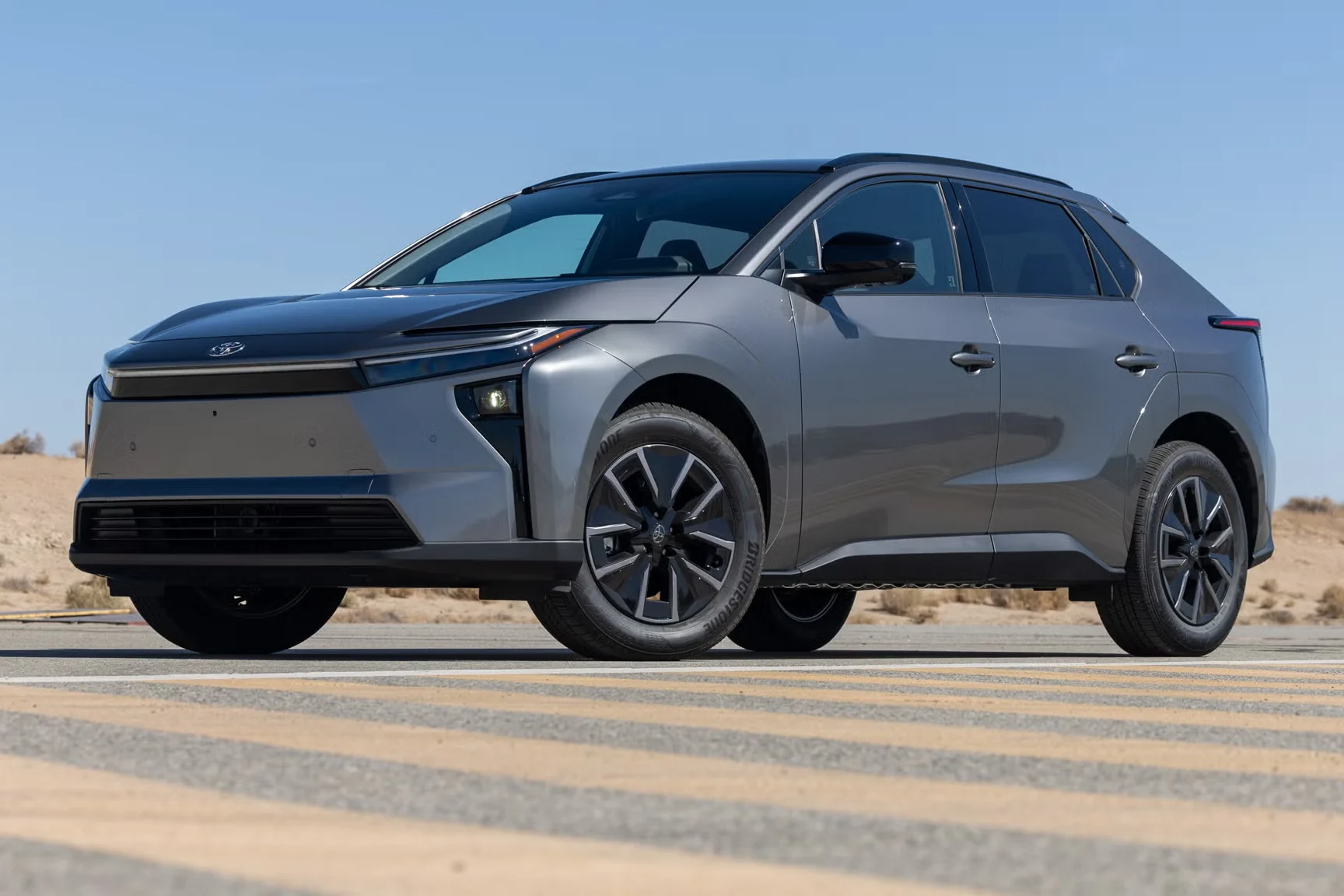 US EV sales, electric vehicle market trends, Toyota bZ, federal tax credit EV, EV sales decline 2026, automotive industry news 4