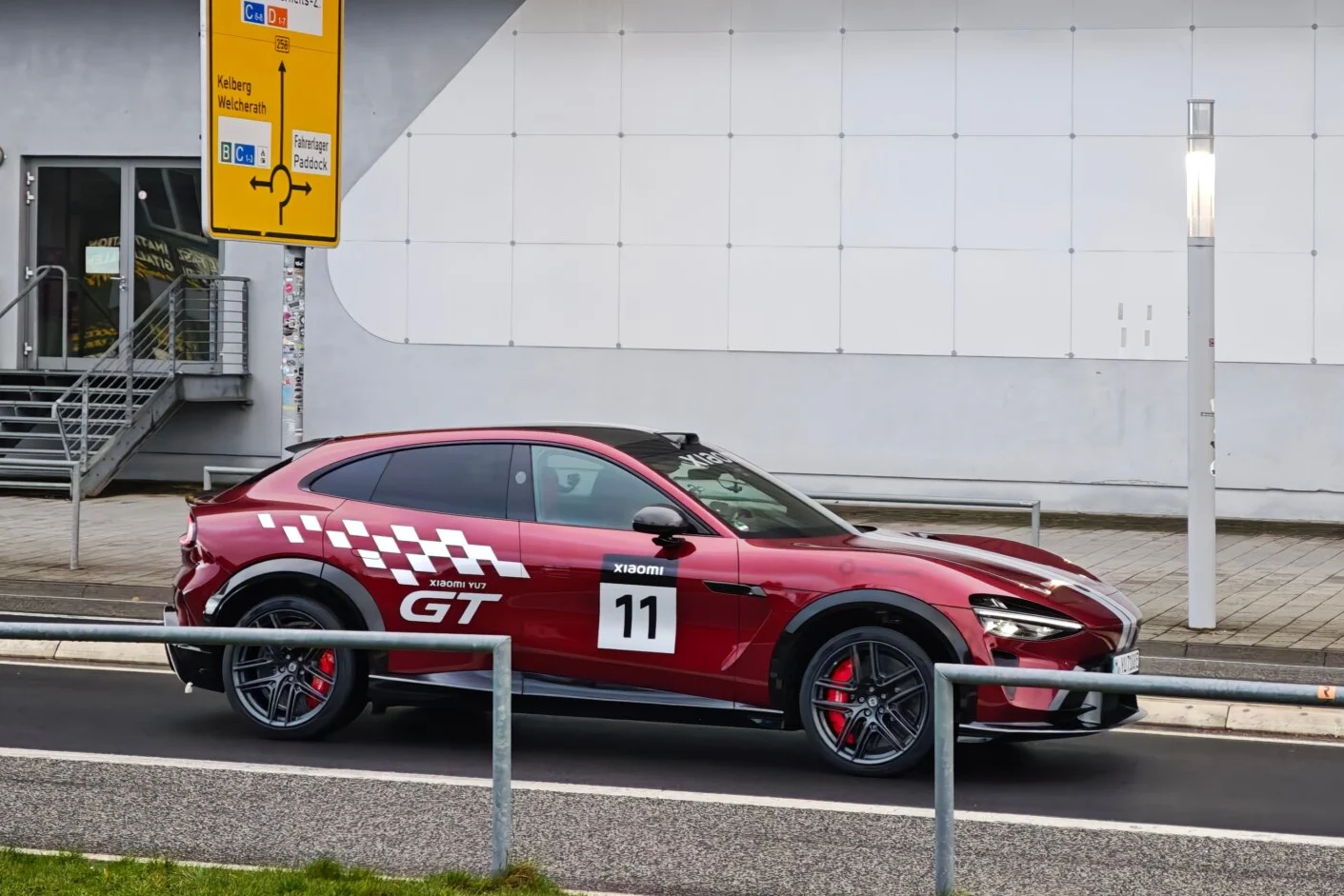 Xiaomi YU7 GT, Xiaomi electric SUV, high-performance EV, Nurburgring testing, Xiaomi YU7 specs, electric super SUV, Xiaomi EV price 8