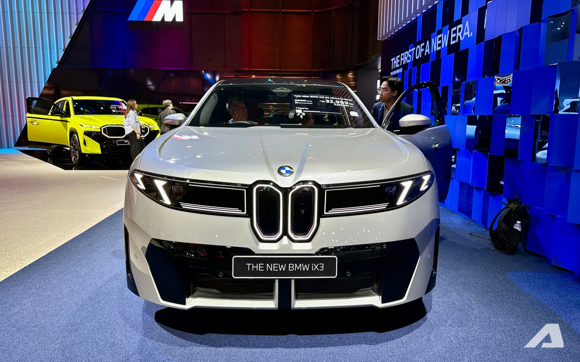 BMW iX3 2026, electric SUV, Vietnam car price, 800V charging, BMW eDrive, electric vehicle range, luxury EV, BMW Thailand price 8