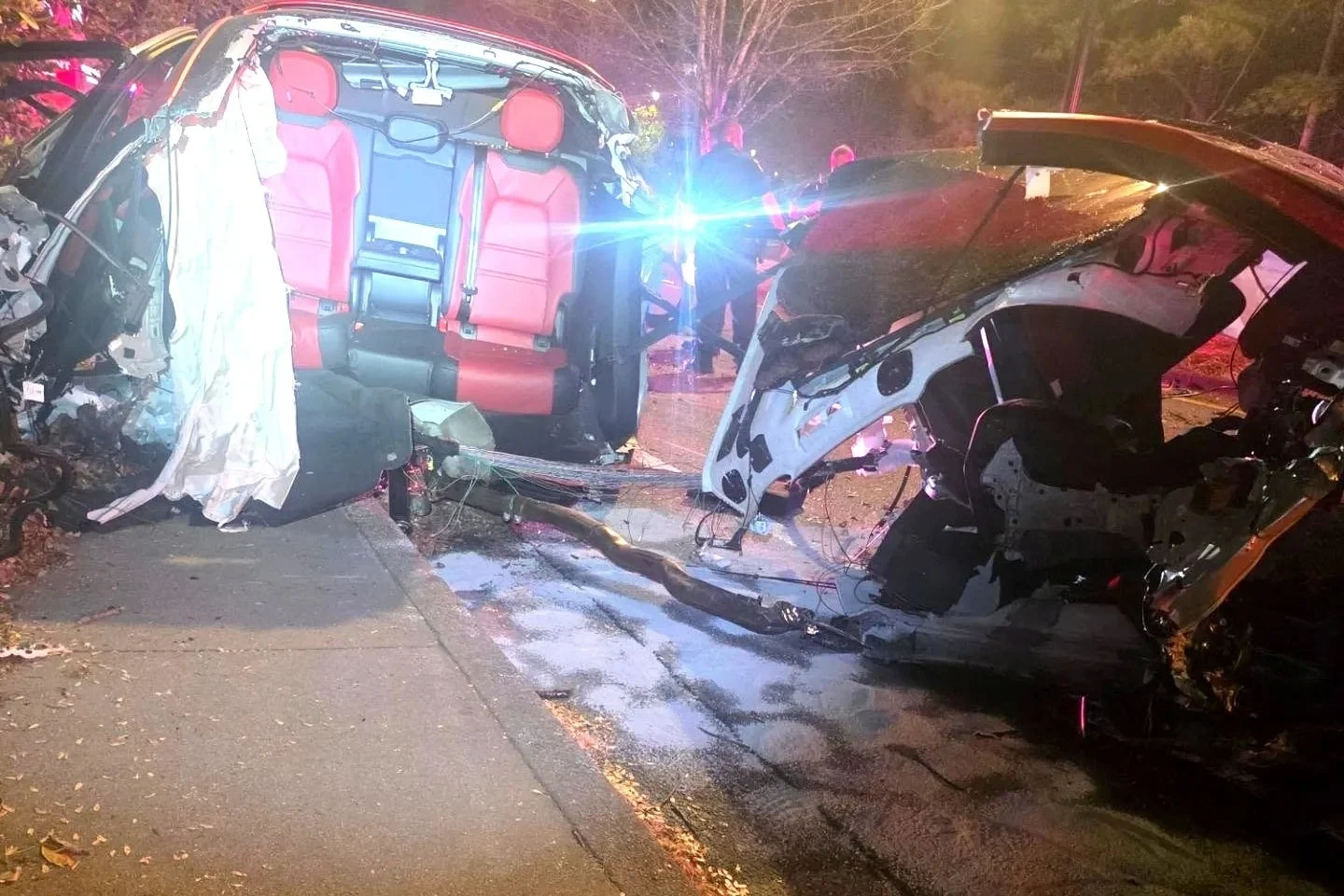 Porsche Cayenne accident, Georgia car crash, luxury SUV safety, Porsche Cayenne Coupe, car split in half, automotive safety engineering 2