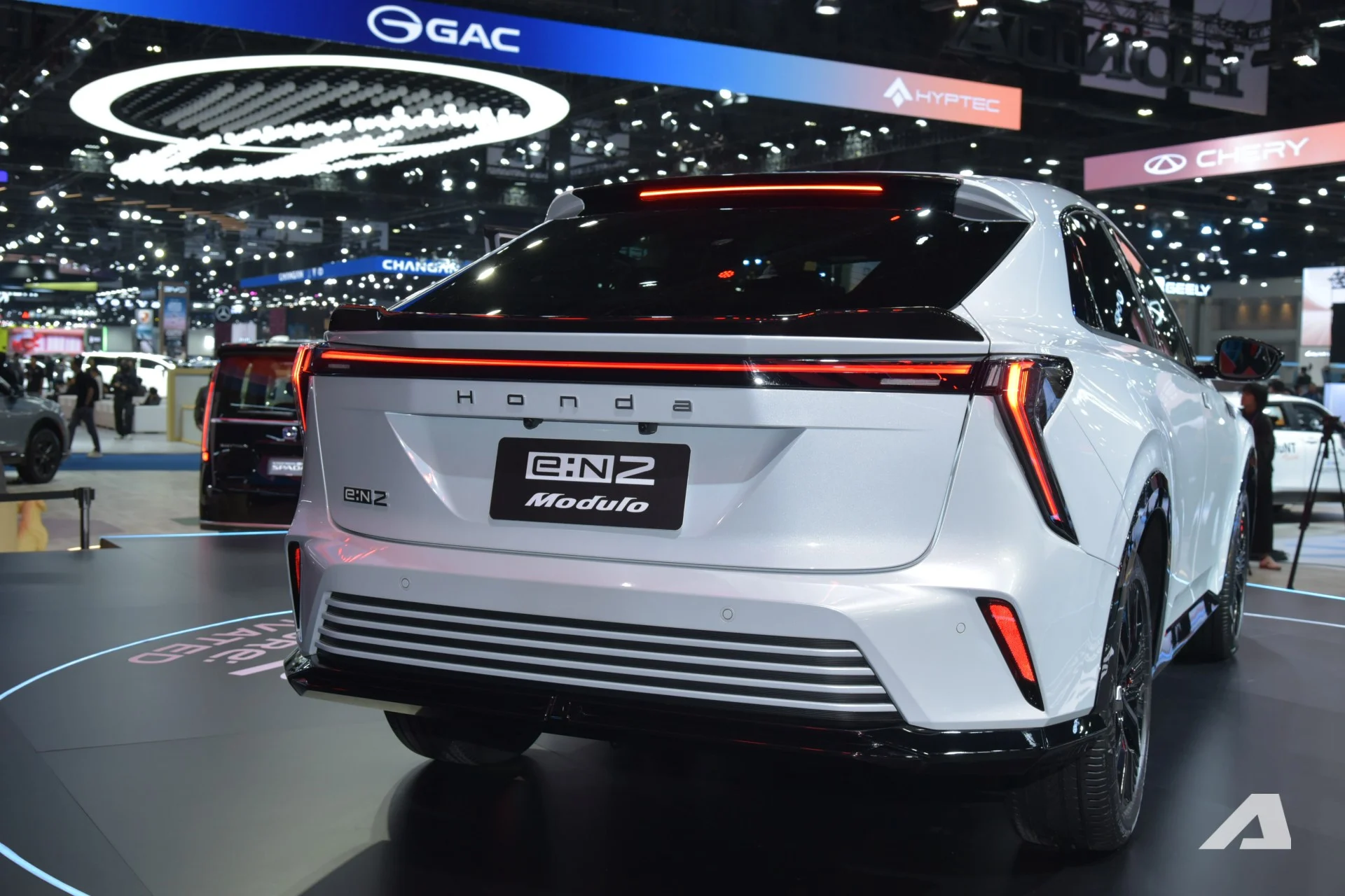 Honda e:N2, electric SUV, Honda electric vehicle, 530 km range, Bangkok International Motor Show, CR-V competitor, EV price, Peugeot 408 styling 8