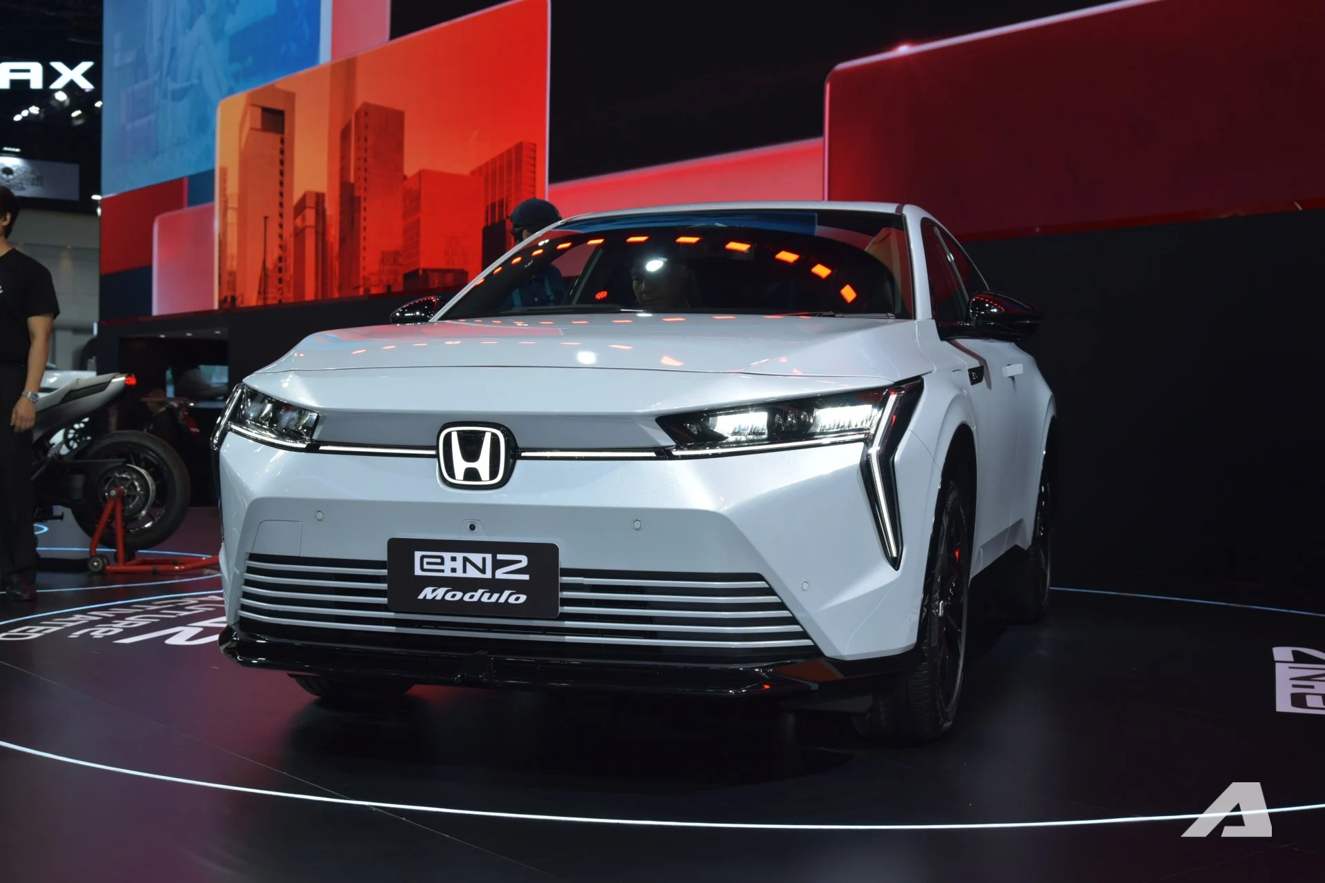 Honda e:N2, electric SUV, Honda electric vehicle, 530 km range, Bangkok International Motor Show, CR-V competitor, EV price, Peugeot 408 styling 6