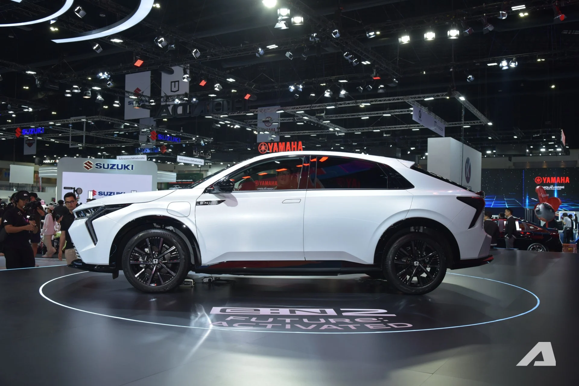 Honda e:N2, electric SUV, Honda electric vehicle, 530 km range, Bangkok International Motor Show, CR-V competitor, EV price, Peugeot 408 styling 7