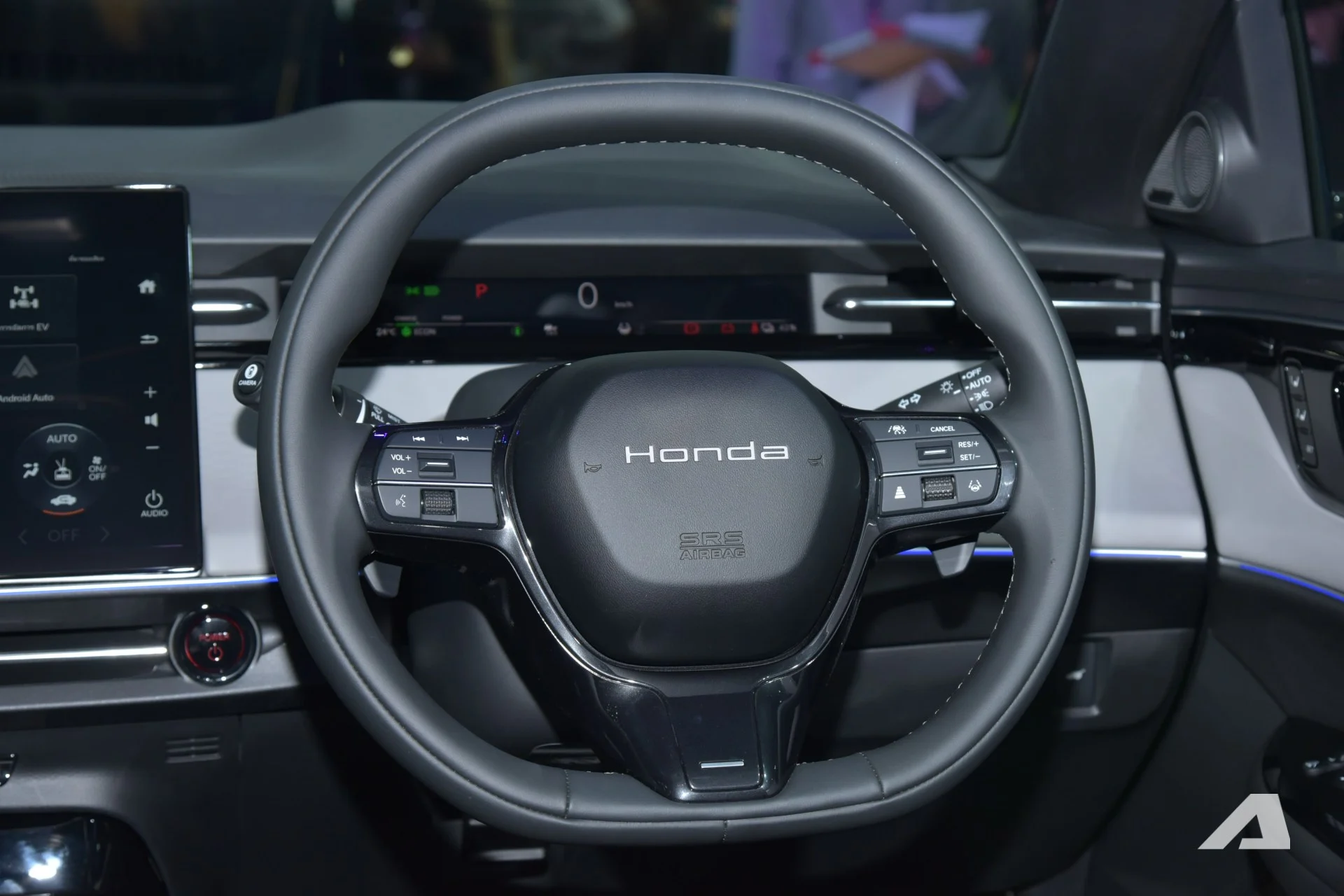 Honda e:N2, electric SUV, Honda electric vehicle, 530 km range, Bangkok International Motor Show, CR-V competitor, EV price, Peugeot 408 styling 12