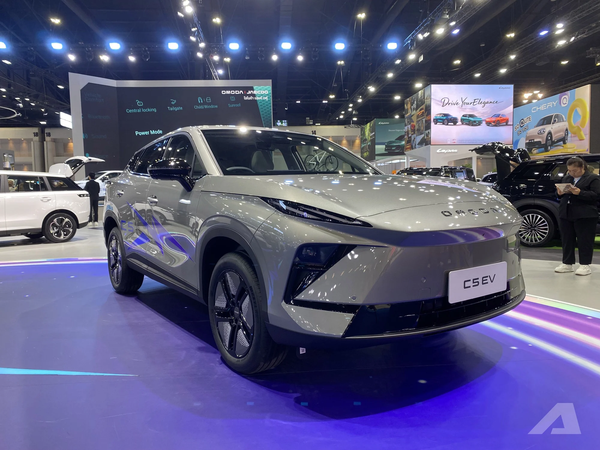 Omoda C5 EV, 2026 electric SUV, electric car Thailand, fast charge electric vehicle, 24‑inch screen SUV, electric SUV price, 500 km range EV 2