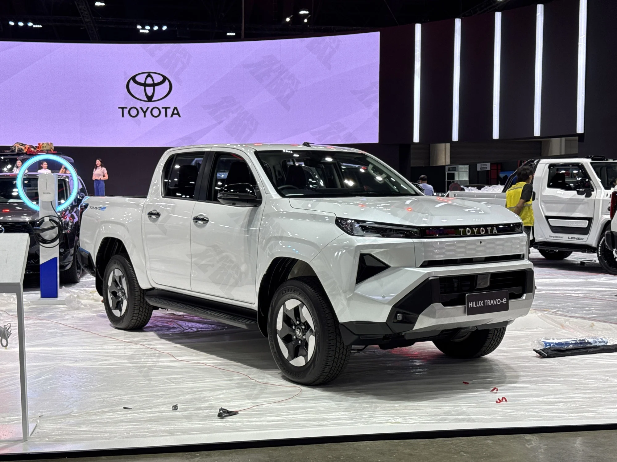 Toyota Hilux electric, electric pickup truck, 2026 Bangkok Motor Show, 59.2 kWh battery, 315 km range, AWD electric truck, Toyota EV 8