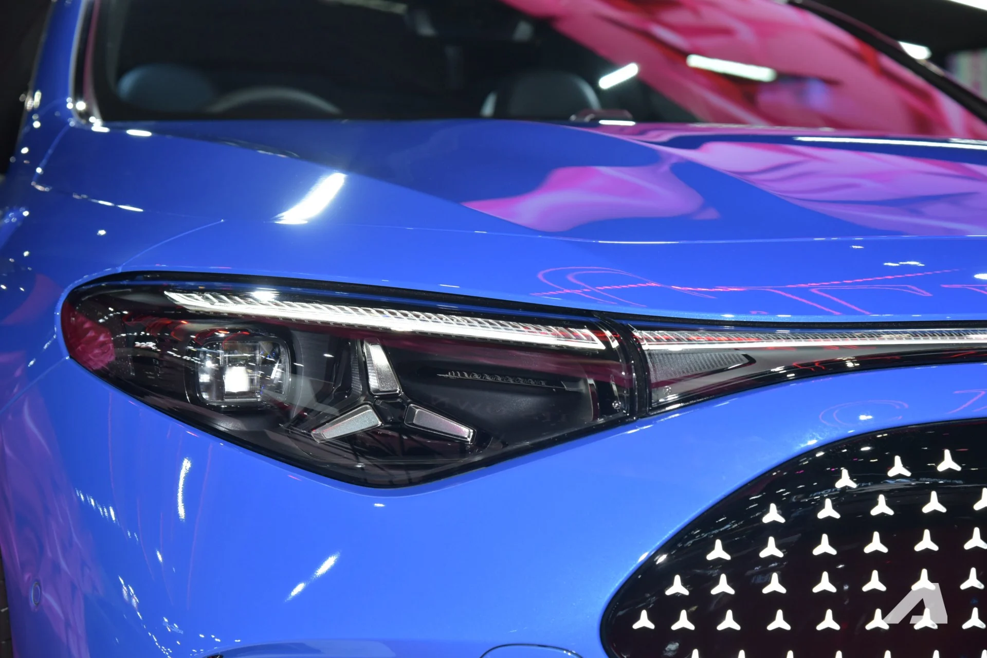 Mercedes-Benz CLA EV, 2026 electric sedan, 800V technology, 792 km range, fast charging, Vietnam electric car, luxury EV, BIMS 2026 7