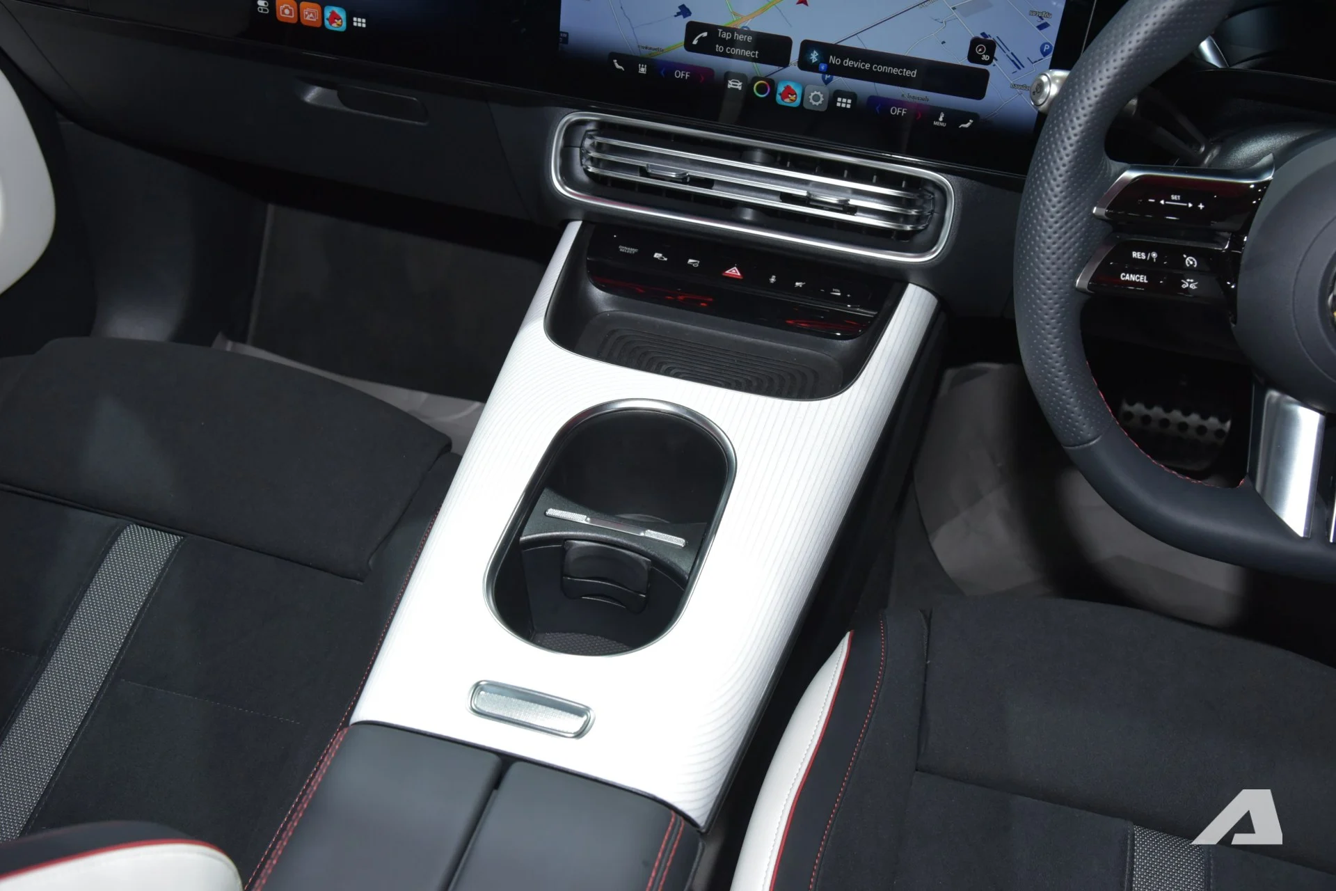 Mercedes-Benz CLA EV, 2026 electric sedan, 800V technology, 792 km range, fast charging, Vietnam electric car, luxury EV, BIMS 2026 13