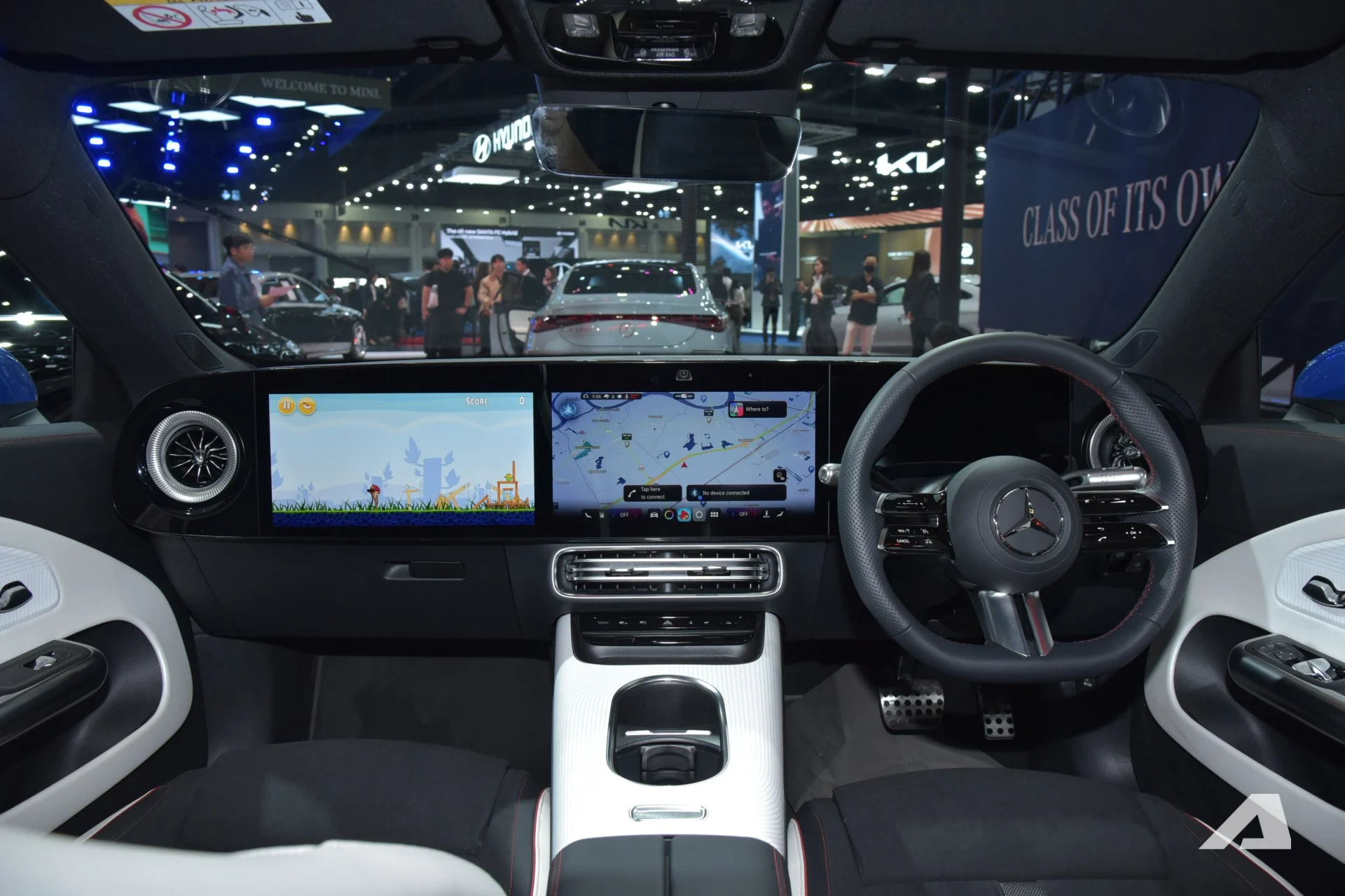 Mercedes-Benz CLA EV, 2026 electric sedan, 800V technology, 792 km range, fast charging, Vietnam electric car, luxury EV, BIMS 2026 4