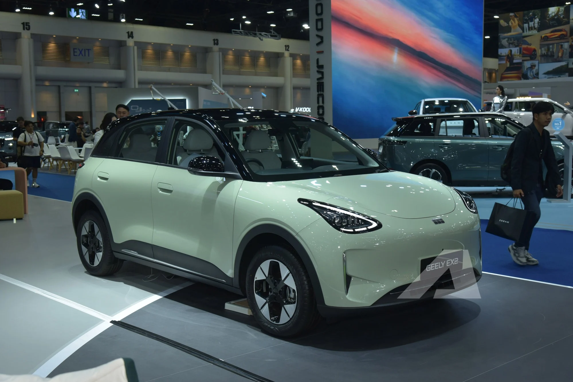 Geely EX2, electric SUV, 2026 electric car, ADAS, 14.6 inch screen, urban EV, 400 km range, affordable EV 3