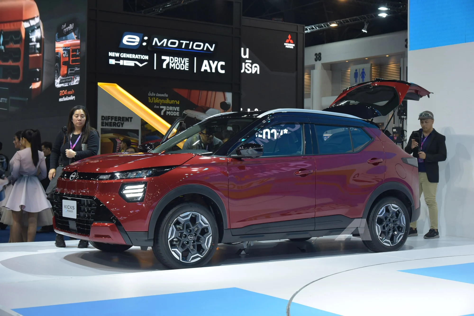 Nissan Kicks 2026, e-POWER hybrid, B-segment SUV, 12.3 inch infotainment, Thai car market, Nissan Thailand, hybrid crossover, ProPILOT driver assist 22