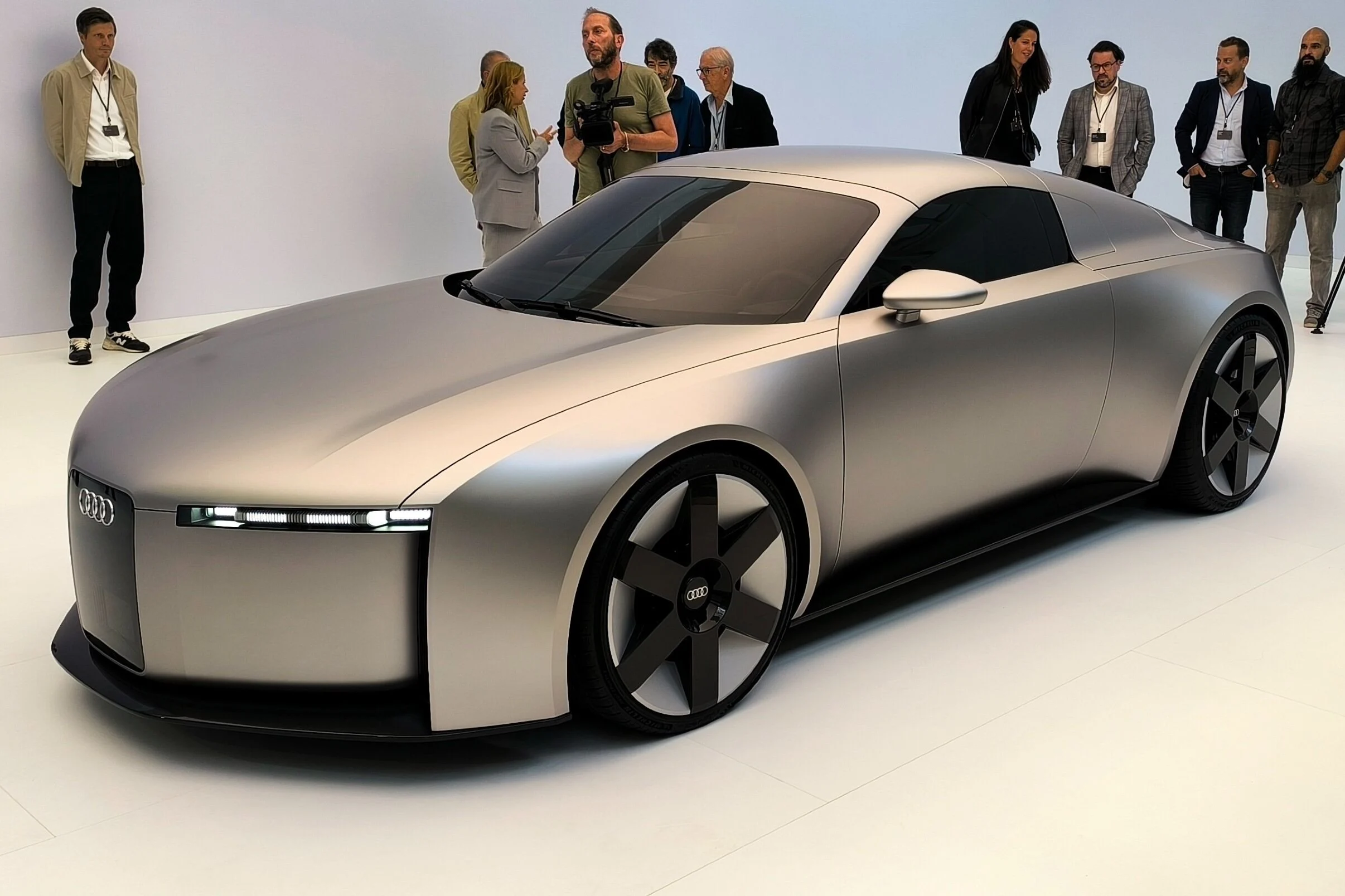 Audi R8 hybrid, Audi Sport, luxury supercars, Lamborghini Temerario, hybrid performance cars, Audi R8 return, Volkswagen Group 6