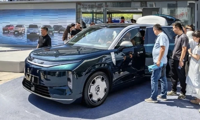 BYD Great Tang, electric SUV, battery shortage, fast charging EV, China EV market, BYD battery, electric vehicle launch delay 2