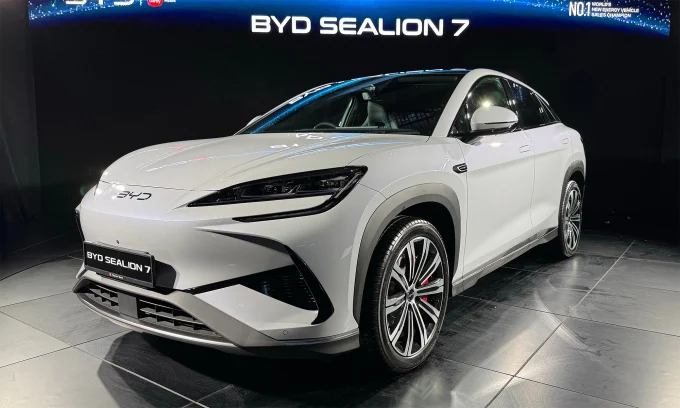 Malaysia EV import rules, MITI Malaysia, electric vehicle taxes, luxury EVs Malaysia, CKD vs CBU, Malaysia automotive industry 2