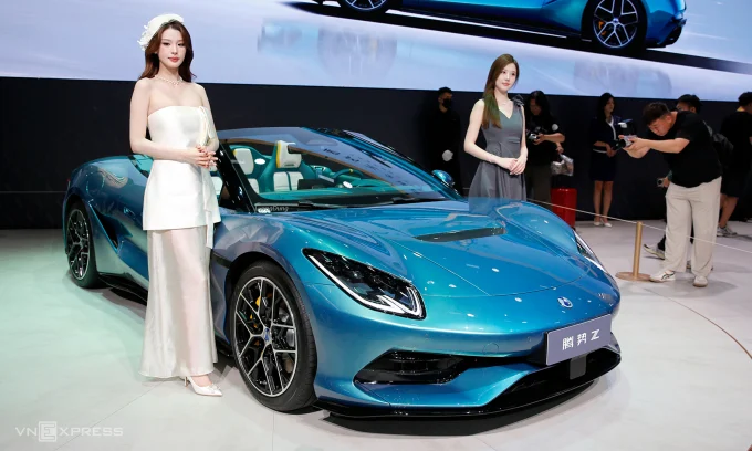 BYD, electric vehicles, EV market China, BYD global expansion, NEV sales, EV price war, BYD premium cars 2