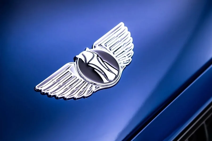 Aston Martin, Geely, trademark dispute, winged logo, LEVC, UK Intellectual Property Office, automotive law 2