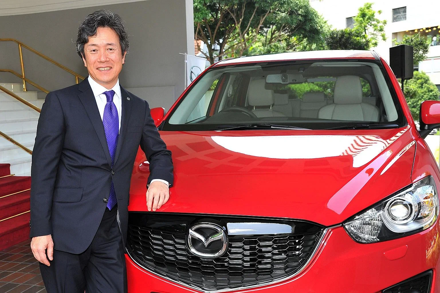 Mazda EV strategy, Mazda hybrid cars, EV market demand US, Mazda Changan partnership, automotive industry trends 2030, Mazda CX-5 Hybrid 2