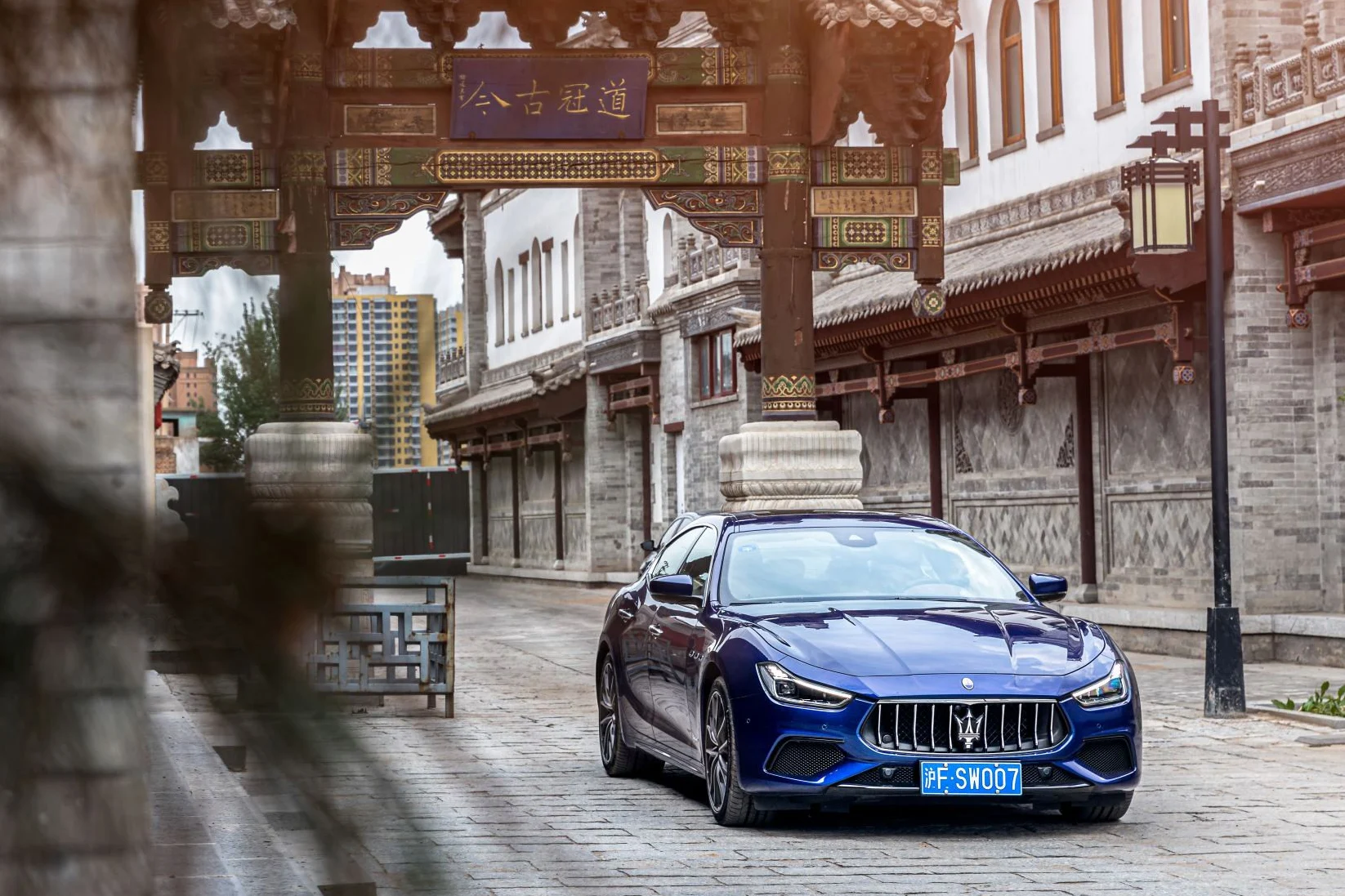 Maserati electric vehicles, Stellantis Huawei partnership, JAC Motors Maserati, luxury EV trends, Chinese EV technology, Maserati sales slump 5