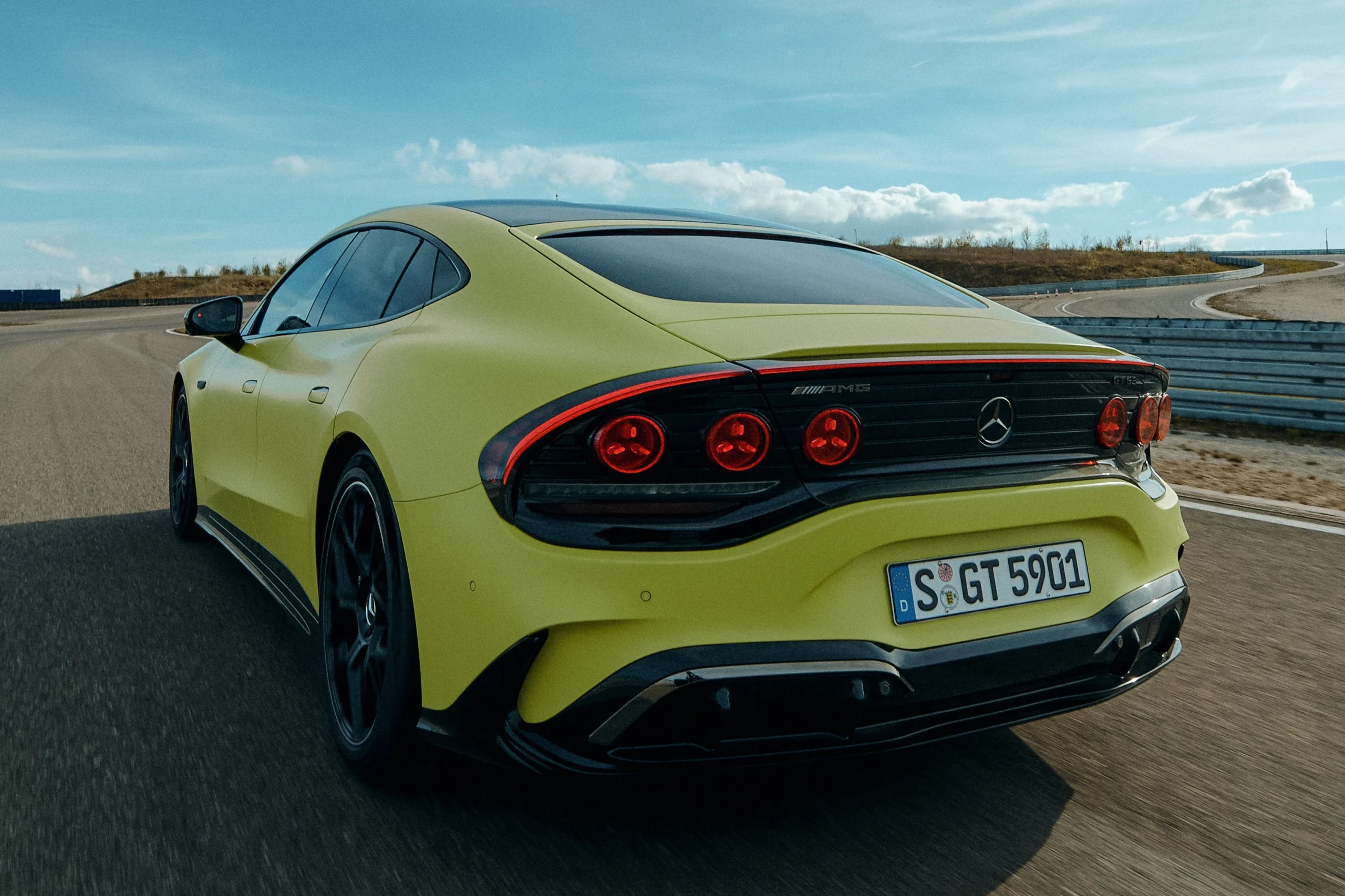 Mercedes AMG, electric GT 4-door, high performance EV, AMG GT electric, electric supercar, performance electric vehicle, Mercedes AMG CEO 7