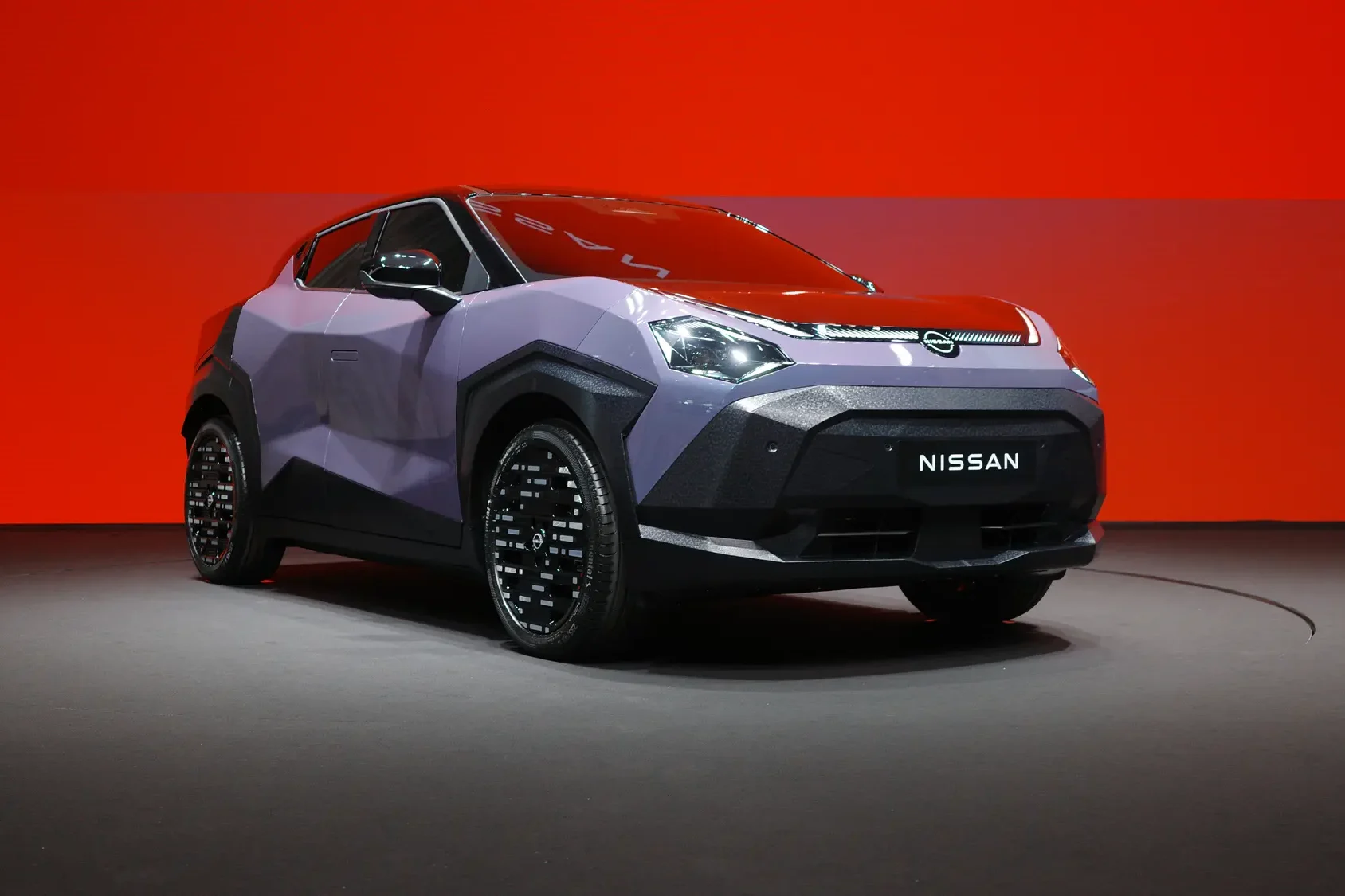 Nissan job cuts Europe, Nissan restructuring, Nissan Sunderland plant, Chinese EV competition, automotive industry trends, Nissan electric vehicles 3