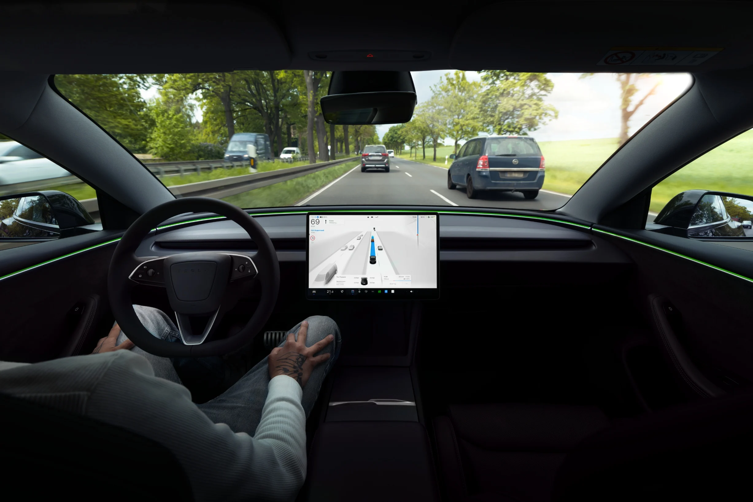 Tesla, Full Self-Driving, FSD, autonomous driving, Lithuania, Europe, electric vehicles, EV regulation 2