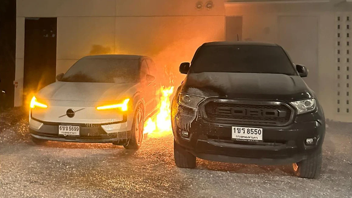 Volvo EX30, battery fire, Thailand lawsuit, electric SUV recall, Volvo battery issue, EV safety, global recall 5
