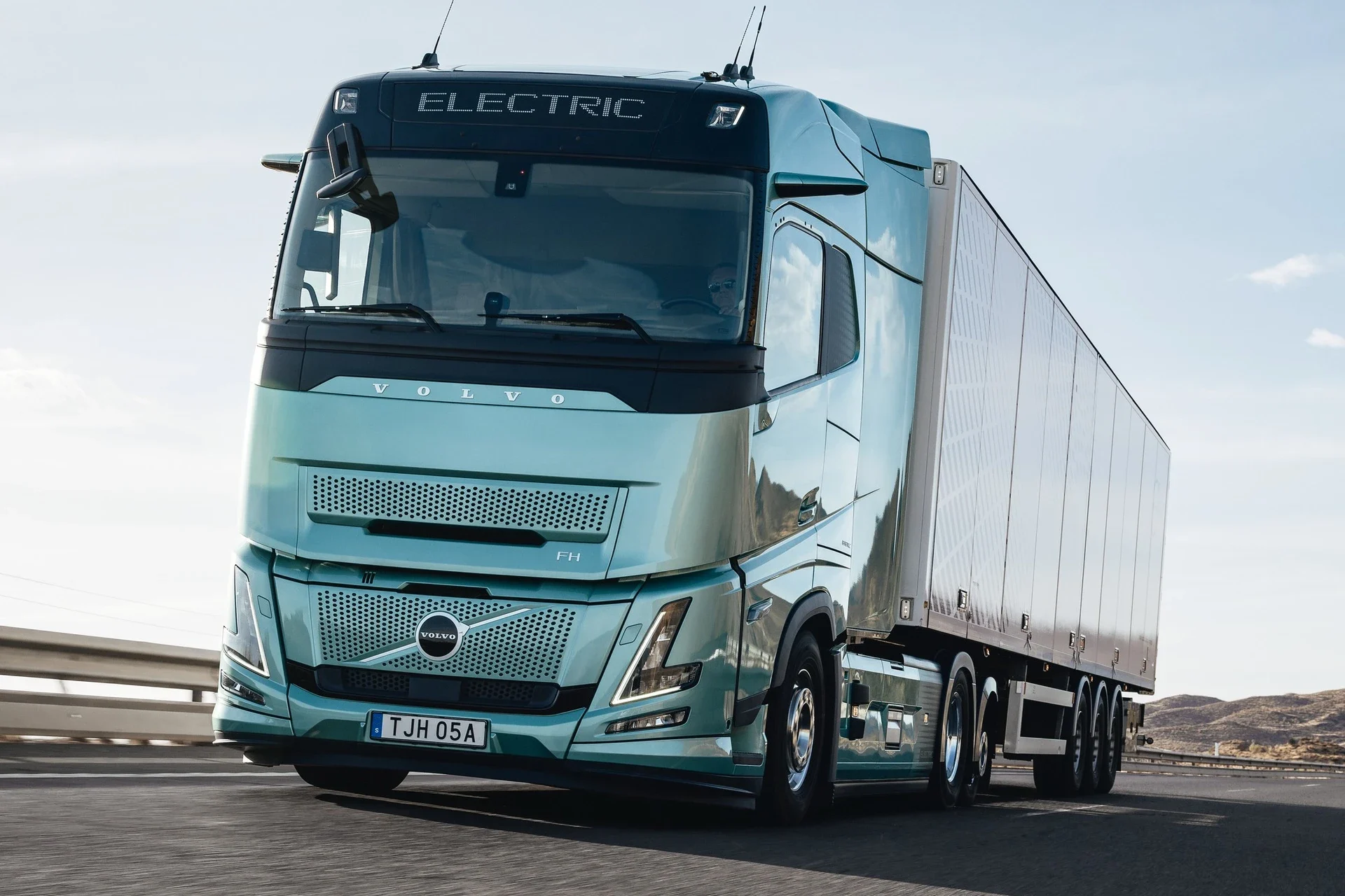 Volvo emissions settlement, California emissions, heavy-duty truck emissions, CARB settlement, automotive emissions compliance, Volvo air quality projects 4