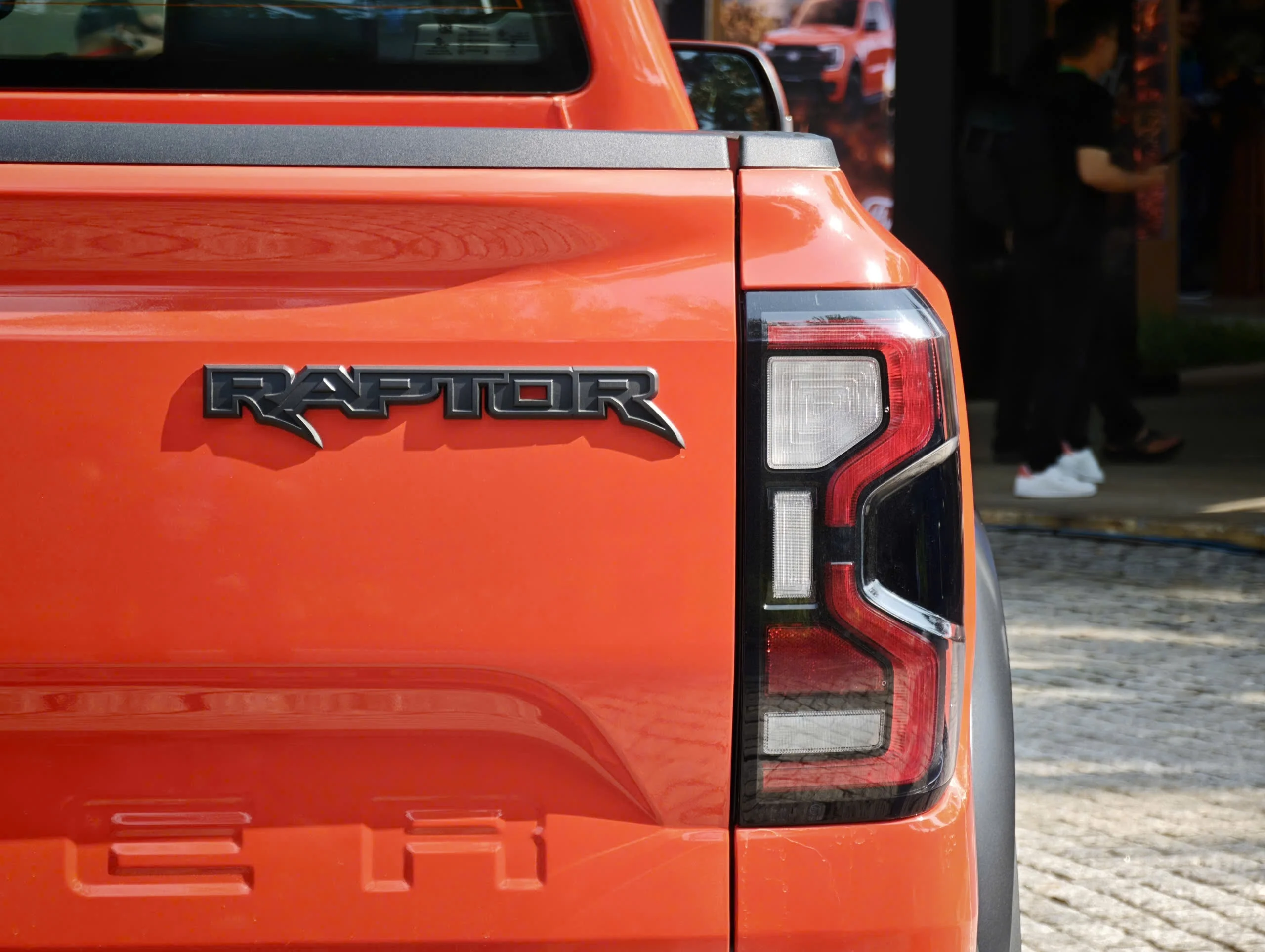 Vietnam pickup truck market, Ford Ranger Vietnam, Toyota Hilux sales, VinFast VF Wild, pickup truck trends Asia, automotive market Vietnam 3