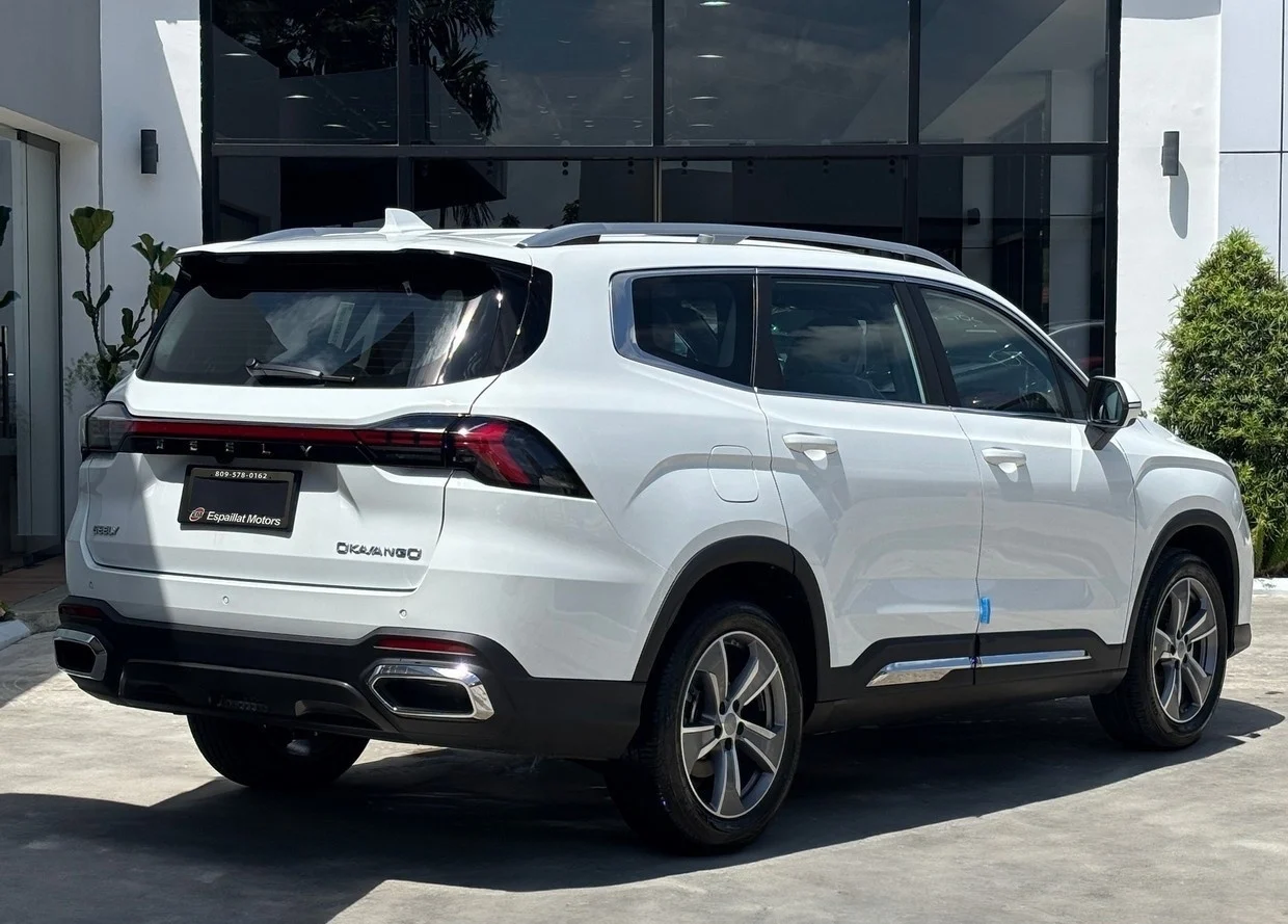 Geely Okavango, 7-seater SUV, Geely Vietnam, affordable family SUV, Geely Haoyue L, new car launch Vietnam 3