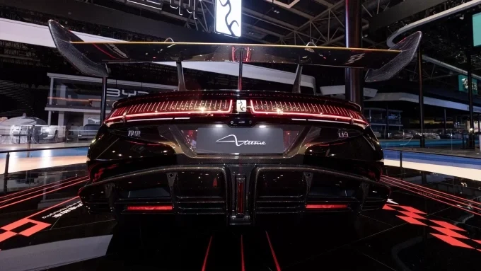 BYD Yangwang U9 Xtreme, fastest electric car, luxury EV hypercar, 3000 hp electric car, Nürburgring EV record, BYD luxury cars 3