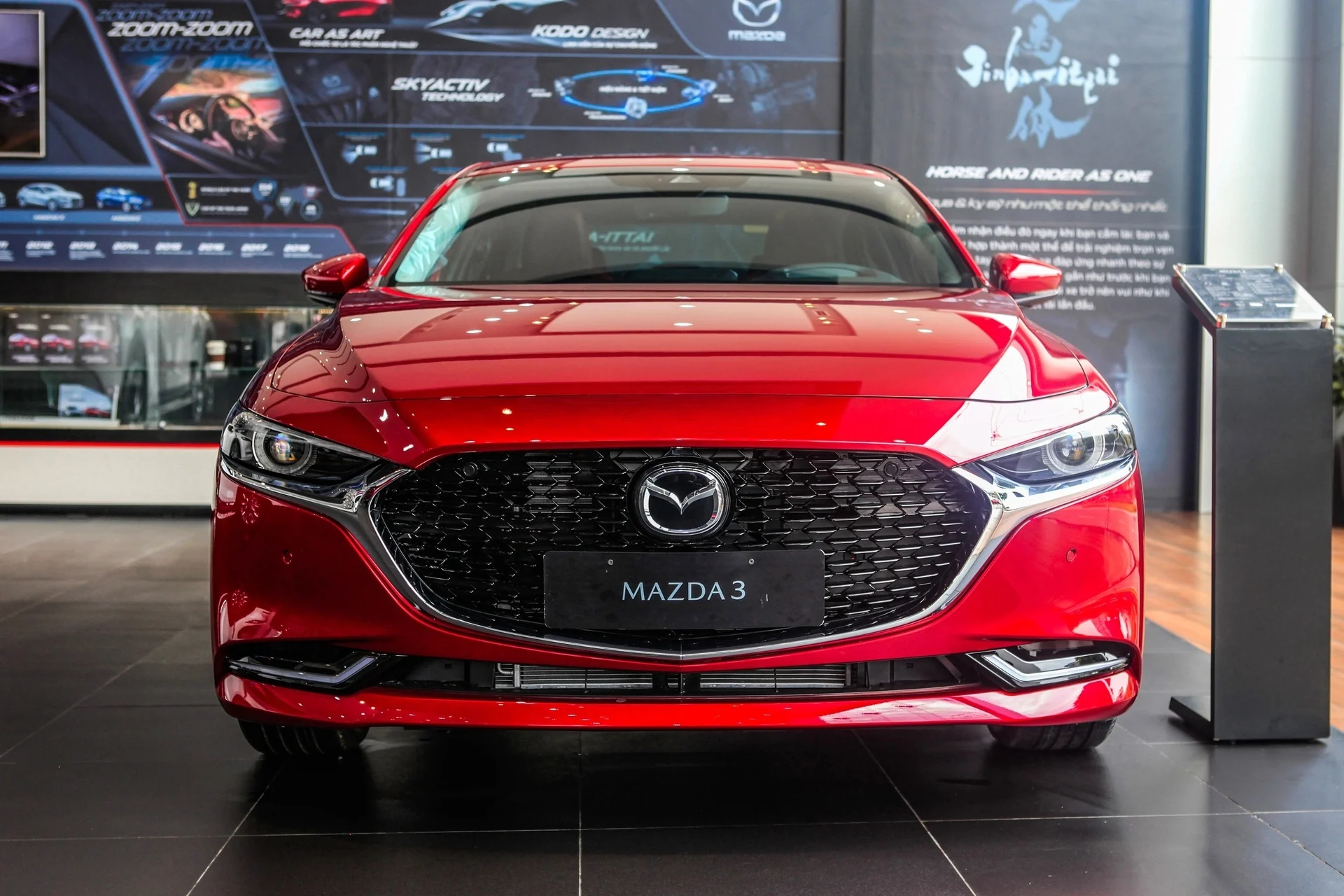 Mazda price strategy, Vietnam car market, Mazda CX-5 price, Mazda CX-8 Vietnam, Mazda3 pricing, SUV pricing Vietnam, automotive pricing strategy 2