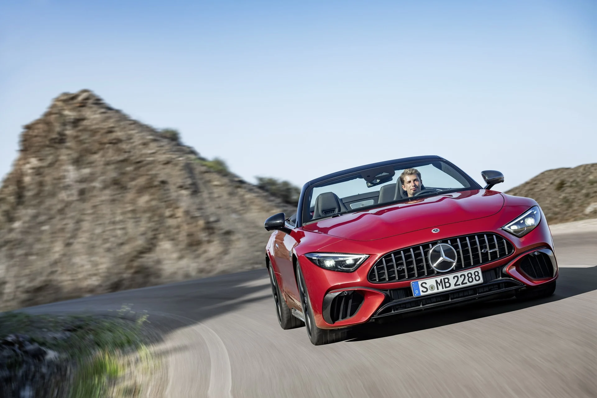 car mileage USA, most driven car, Ford Mustang mileage, hybrid vehicle usage, electric vehicle mileage, US car trends, iSeeCars study 6