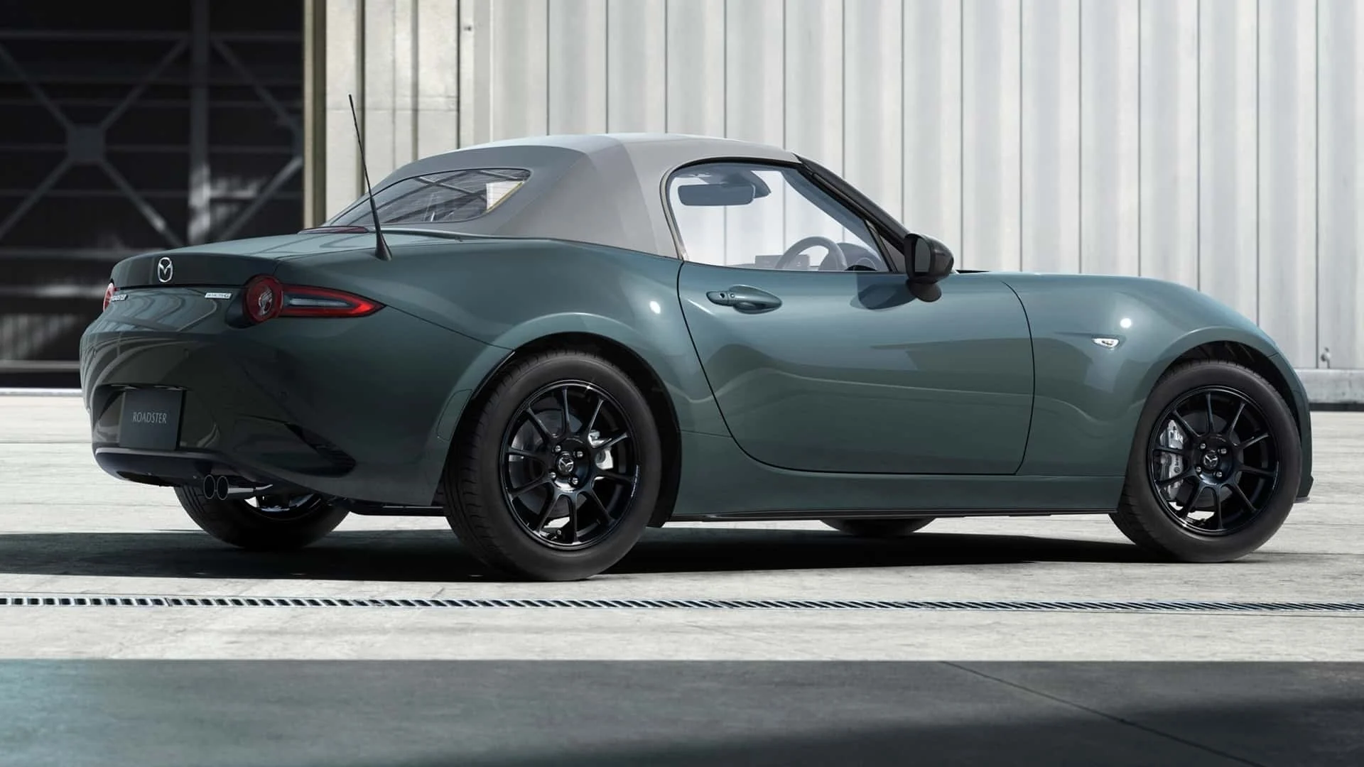 Mazda Miata, noise reduction, Japan vehicle regulations, 2026 Miata update, Pure Sport edition, automotive noise standards, Japanese car market 2