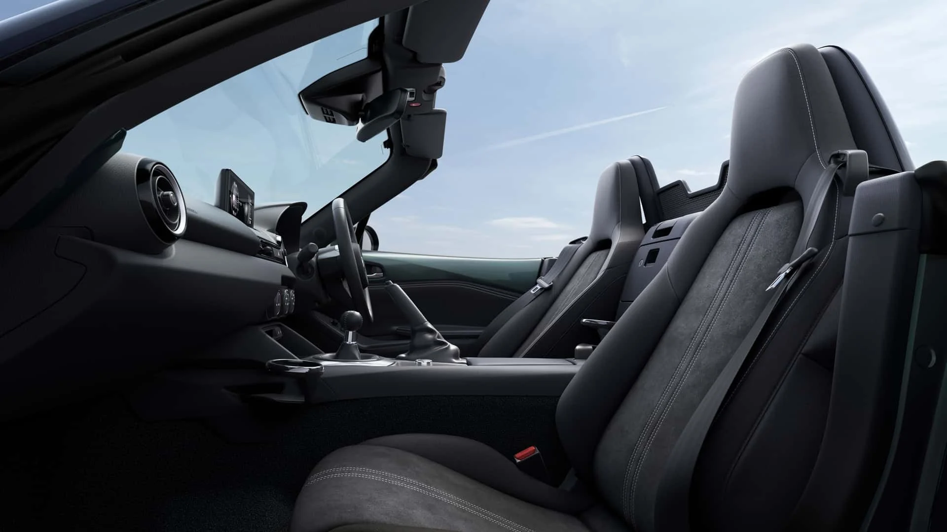 Mazda Miata, noise reduction, Japan vehicle regulations, 2026 Miata update, Pure Sport edition, automotive noise standards, Japanese car market 4