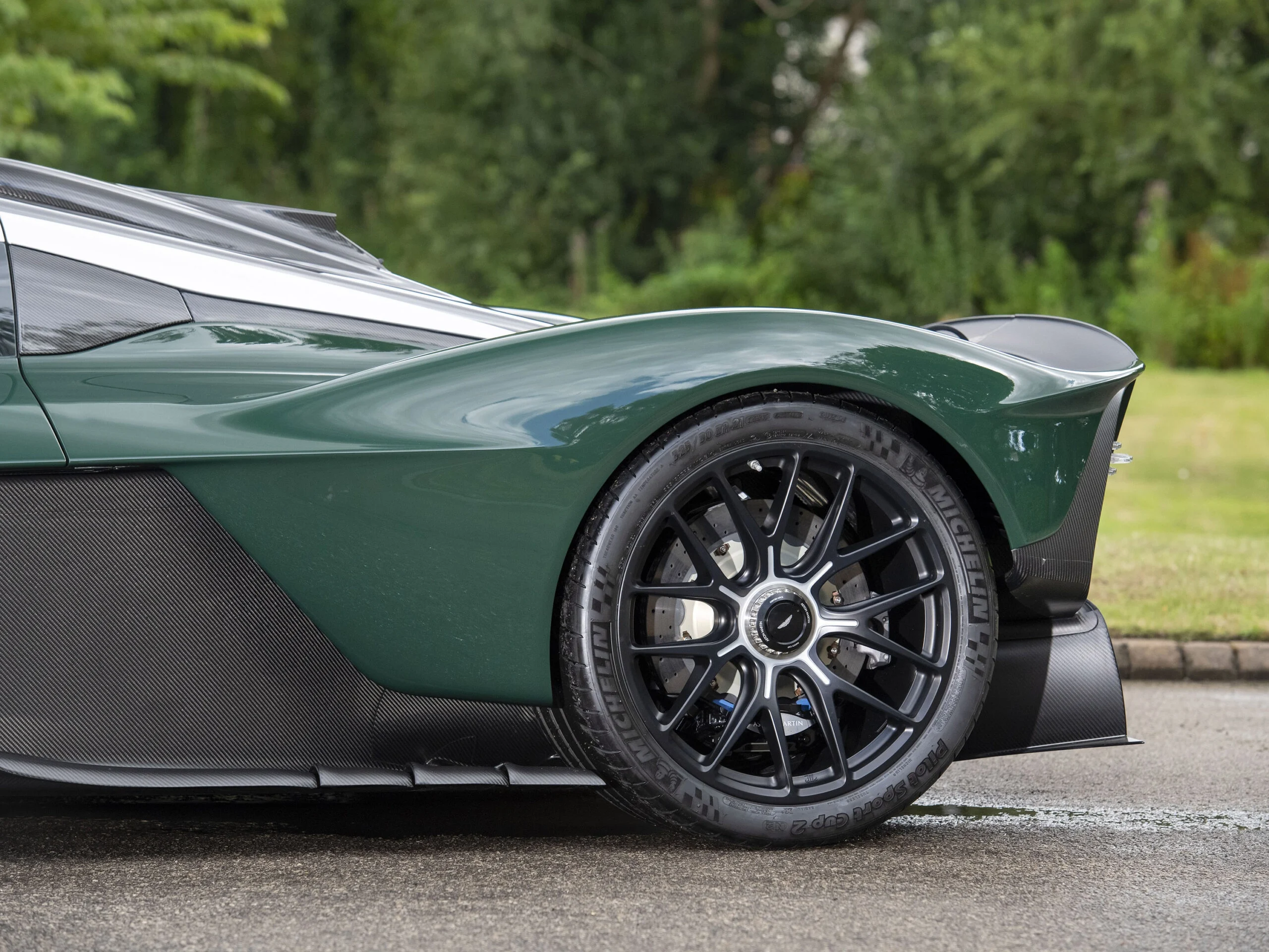 Aston Martin Valkyrie recall, hypercar brake issue, luxury car safety recall, Valkyrie brake fault, Aston Martin service bulletin, high-performance car recall, ESP brake system 2