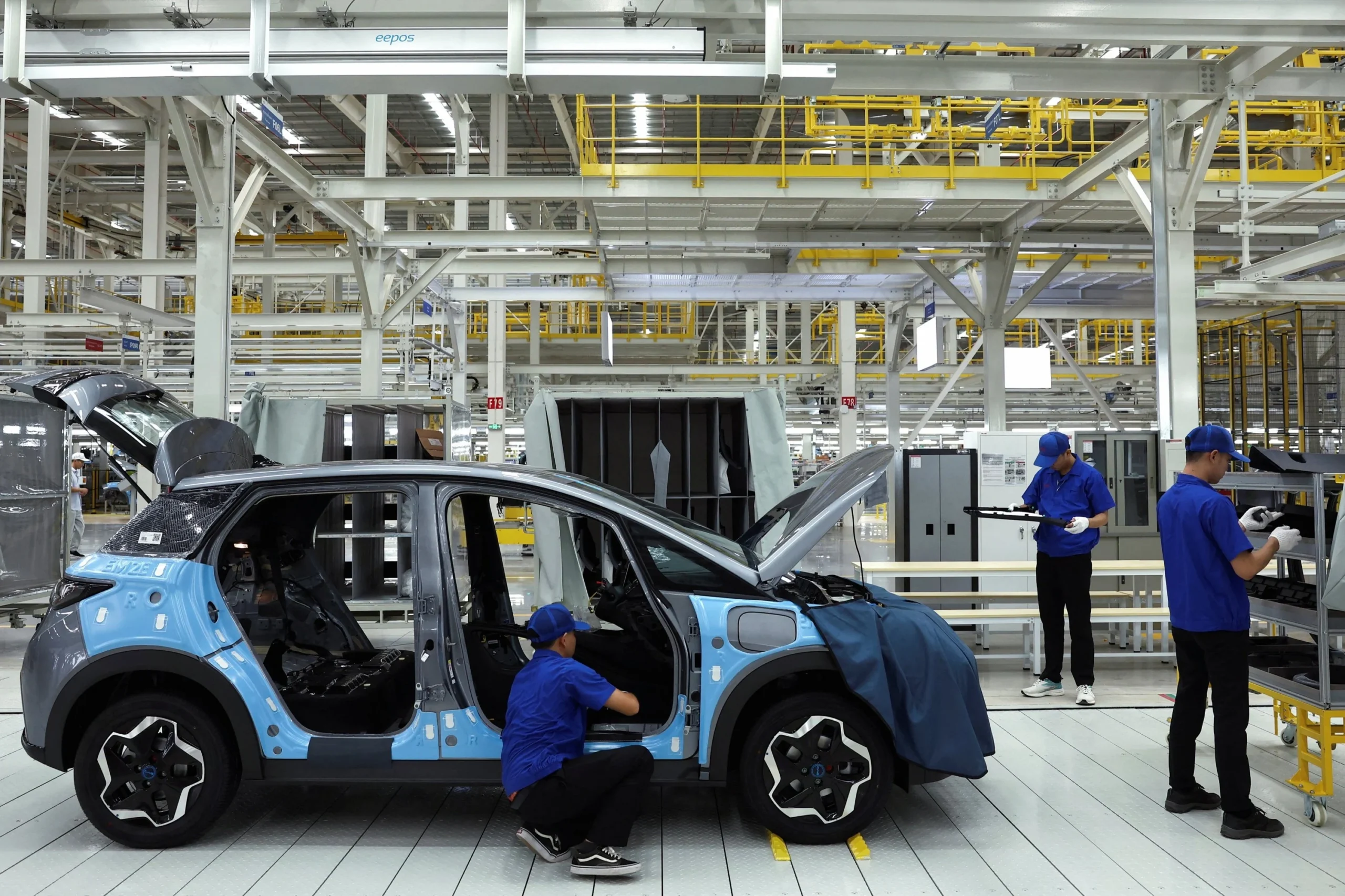 Thailand car production, Thai auto industry, vehicle exports Thailand, Middle East logistics disruption, energy cost impact, automotive manufacturing Southeast Asia, Thailand car market 2