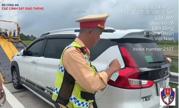 highway traffic violations, Vietnam traffic fines, Phan Thiet Vinh Hao highway, driver license expiration, vehicle registration Vietnam, traffic safety Vietnam 2