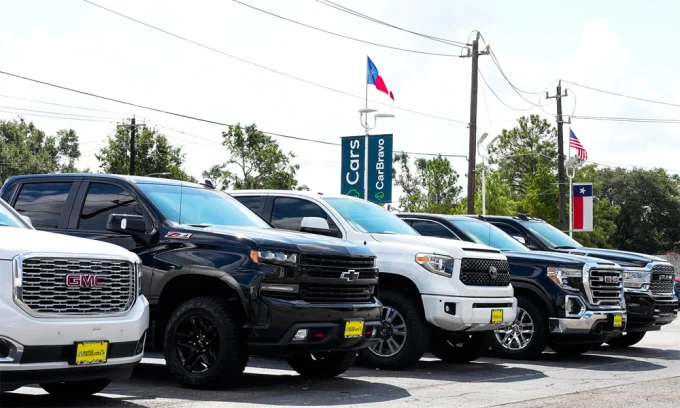 Texas auto market, California car market, US automotive sales, truck sales Texas, electric vehicles Texas, vehicle financing trends, J.D. Power auto data 2