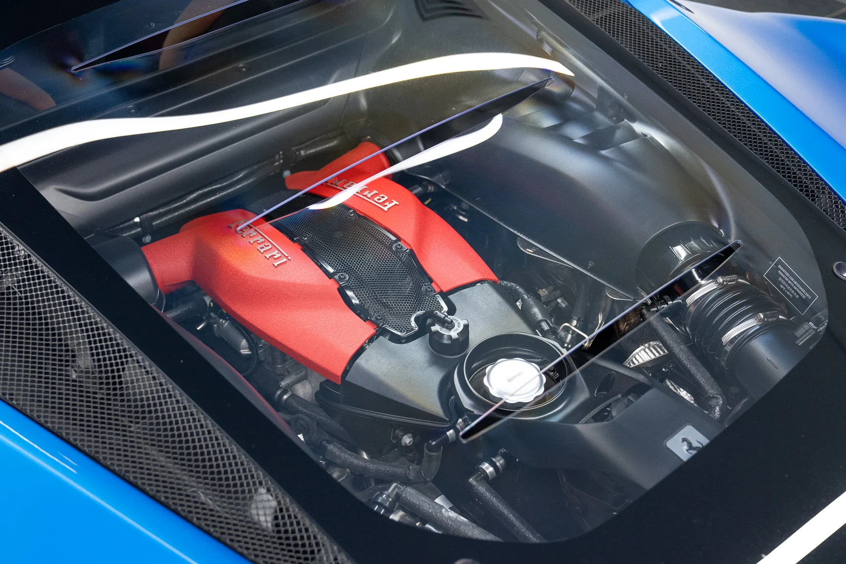 Ferrari hydrogen fuel cell, hydrogen fuel cell car, Ferrari concept car, hydrogen supercar, fuel cell technology, electric vs hydrogen cars, automotive patents 5