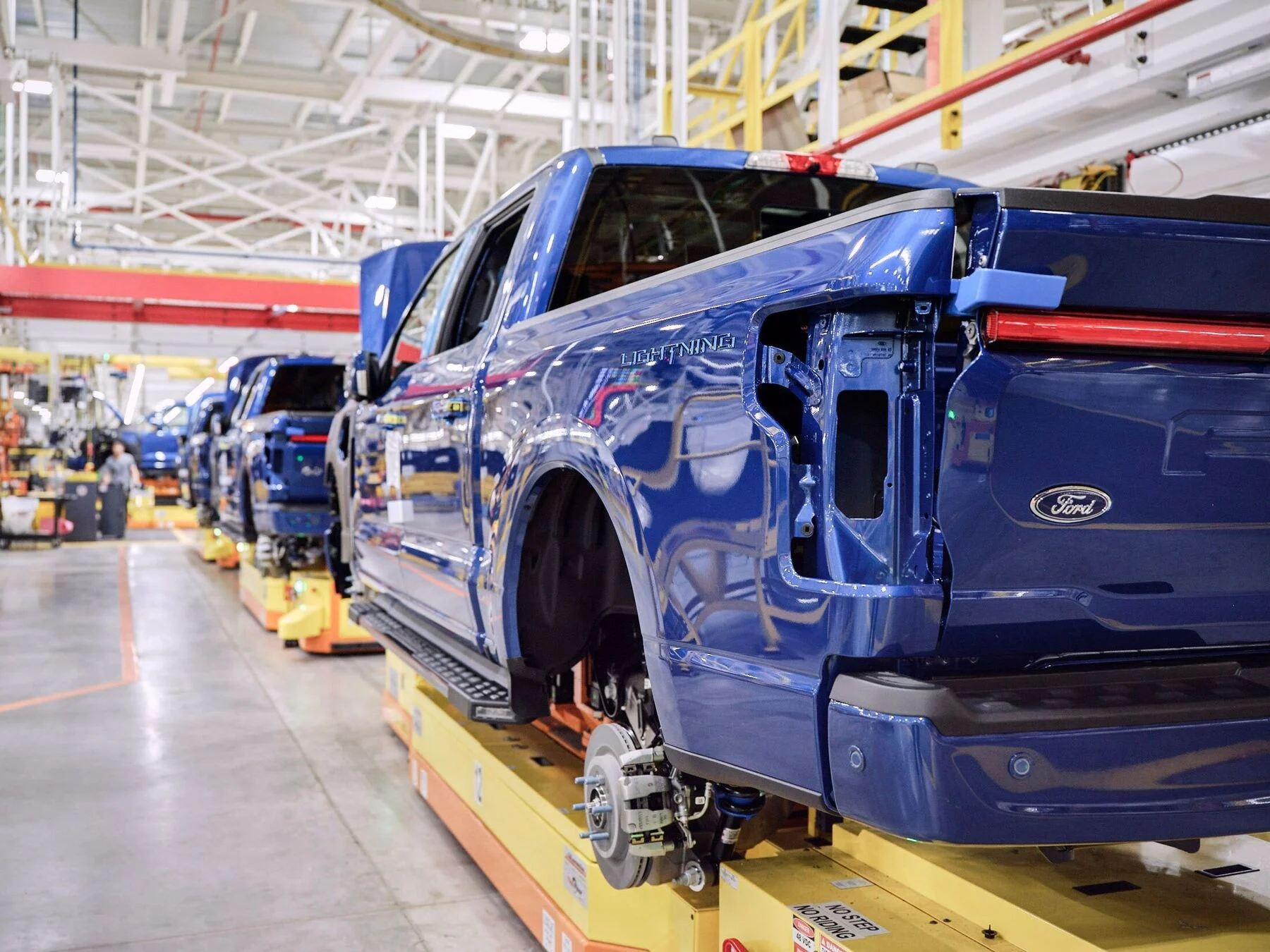 Ford AI, automotive artificial intelligence, vehicle quality, software testing, car recalls, engineering talent, automotive innovation 3