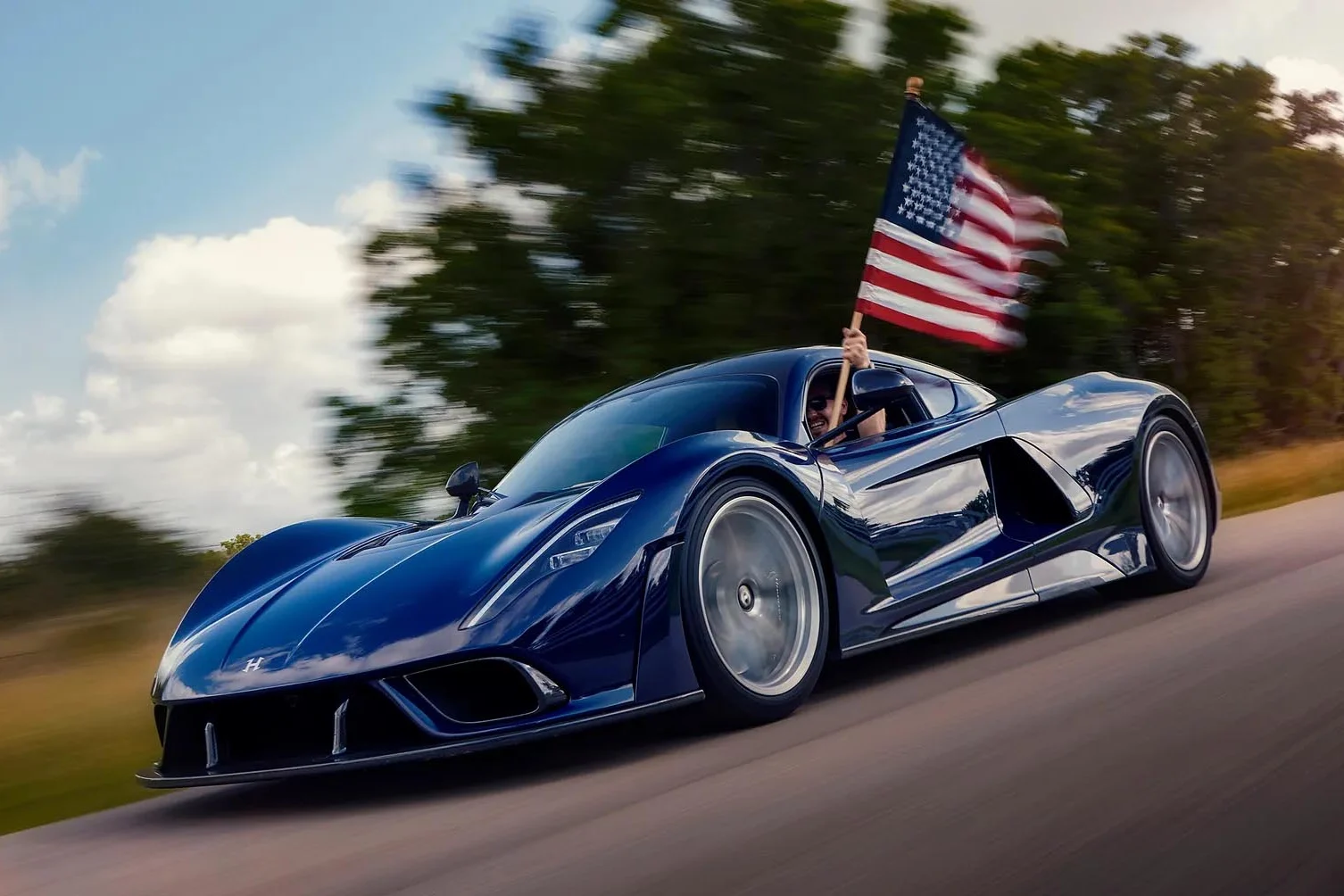 US car colors, car color trends, gray cars USA, sports car colors, automotive paint preferences, US auto market, car color statistics 3