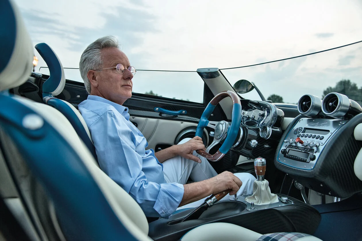 Pagani, electric hypercar, V12 engine, supercar project cancelled, automotive industry, electric vehicle debate, hypercar development 5