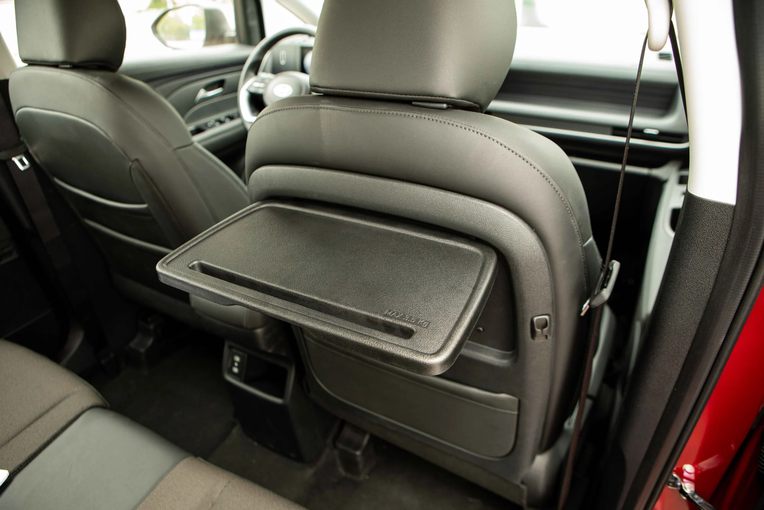 Hyundai Stargazer interior, Hyundai Stargazer review, 7 seat MPV, compact SUV interior, family car space, Hyundai MPV features, car interior comfort 5