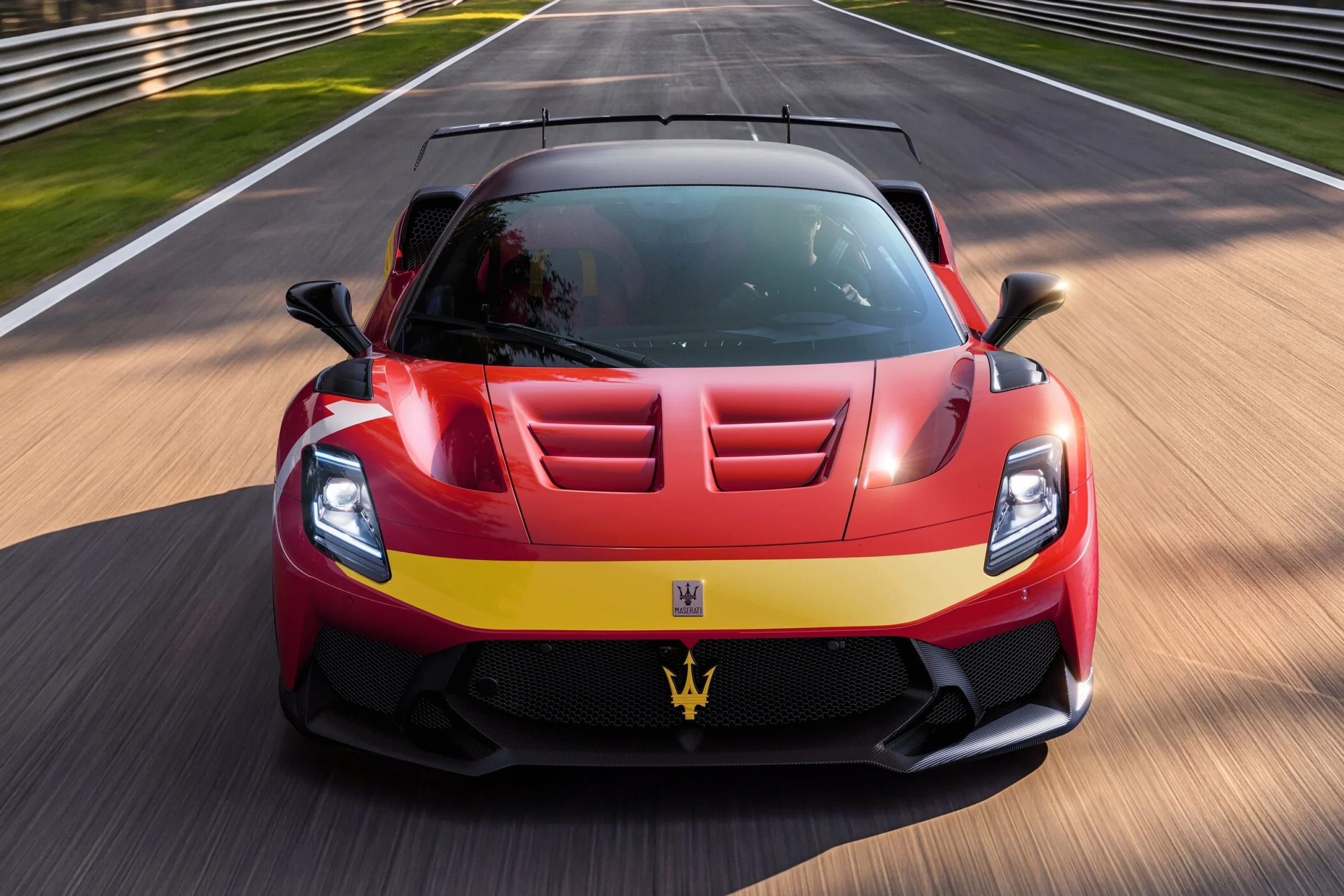 Maserati GT2 Stradale, Maserati 250F, F1 inspired supercar, GT2 European Series 2026, road‑legal hypercar, twin‑turbo V6, Juan Manuel Fangio tribute 5