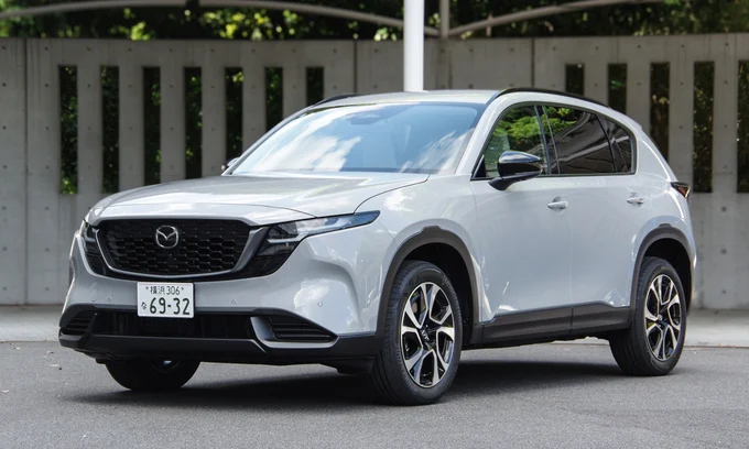 Mazda CX-5, new Mazda CX-5, CX-5 sales, Japanese car market, crossover SUV, mild hybrid, automotive trends, car buying 2