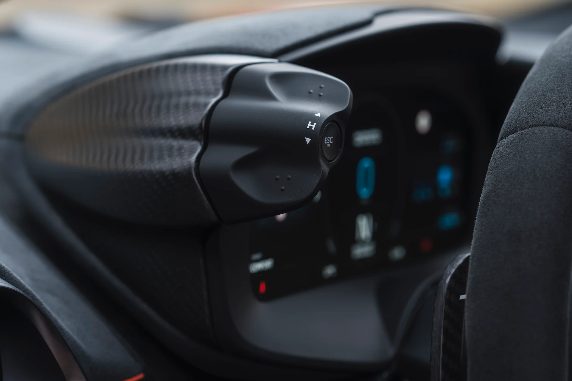 McLaren Artura, Artura 1000GP MSO, limited edition supercar, hybrid supercar, Monaco Grand Prix 2026, McLaren 1000th F1 race, McLaren price Vietnam 7