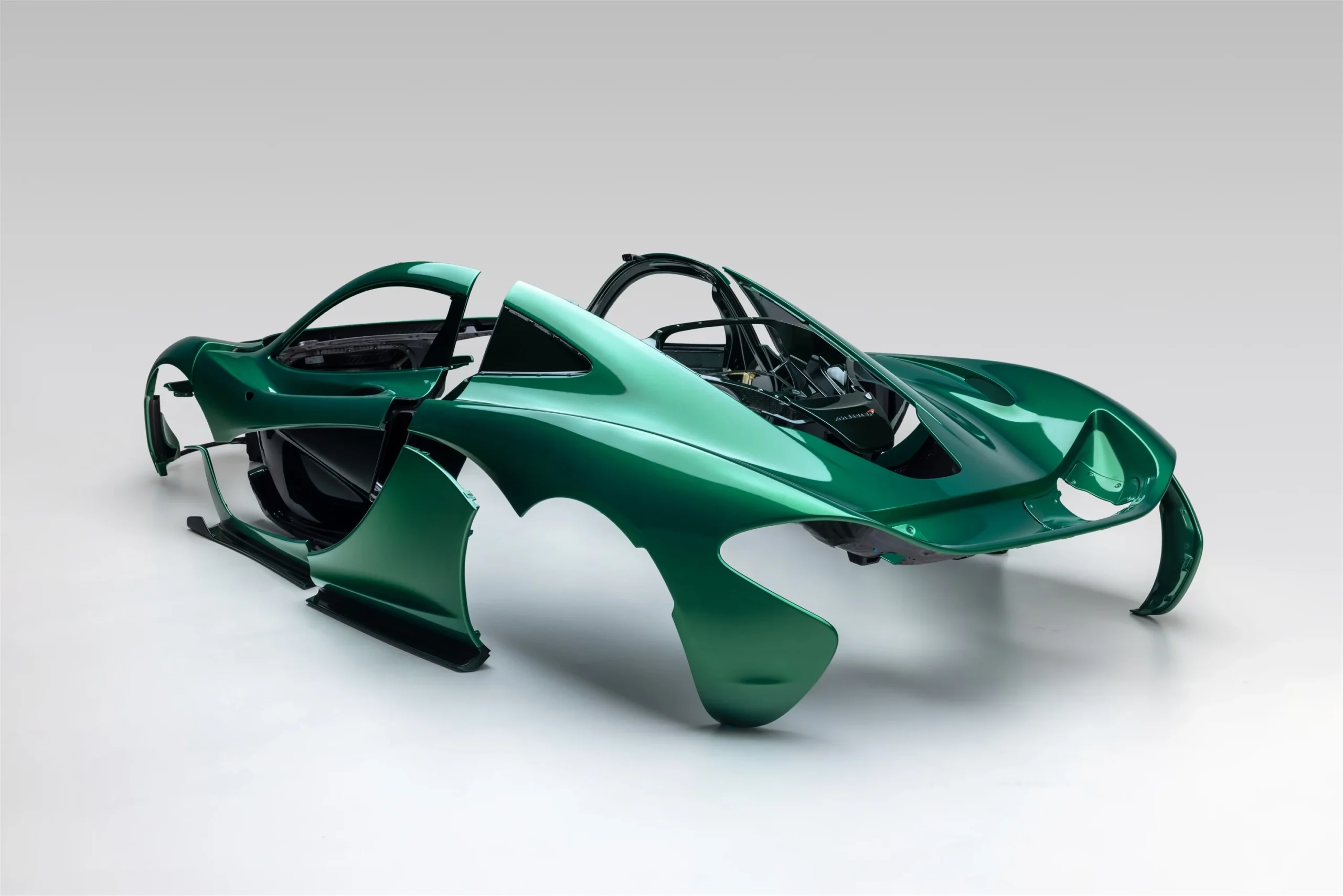 McLaren P1, carbon fiber body kit, car auction, Porsche 911 Targa, hybrid supercar, luxury car price, CFRP components 6
