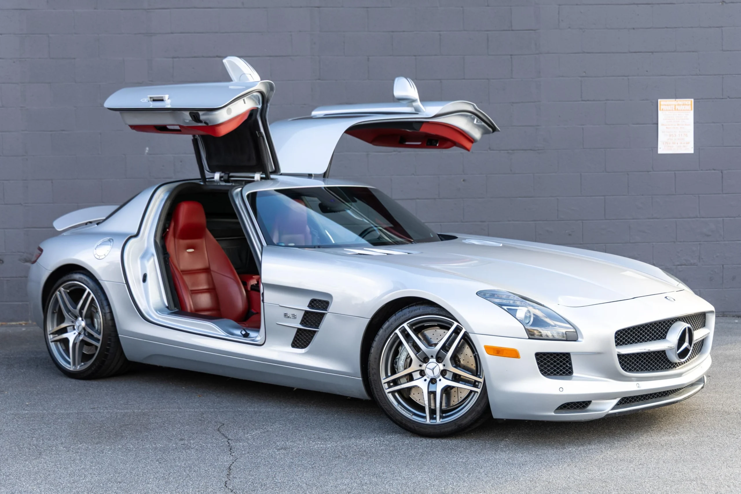 US car colors, car color trends, gray cars USA, sports car colors, automotive paint preferences, US auto market, car color statistics 5