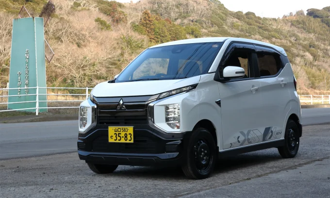 vehicle to grid, V2G, electric vehicle energy trading, Mitsubishi V2G, Nissan V2G, EV battery revenue, renewable energy integration, smart charging 2